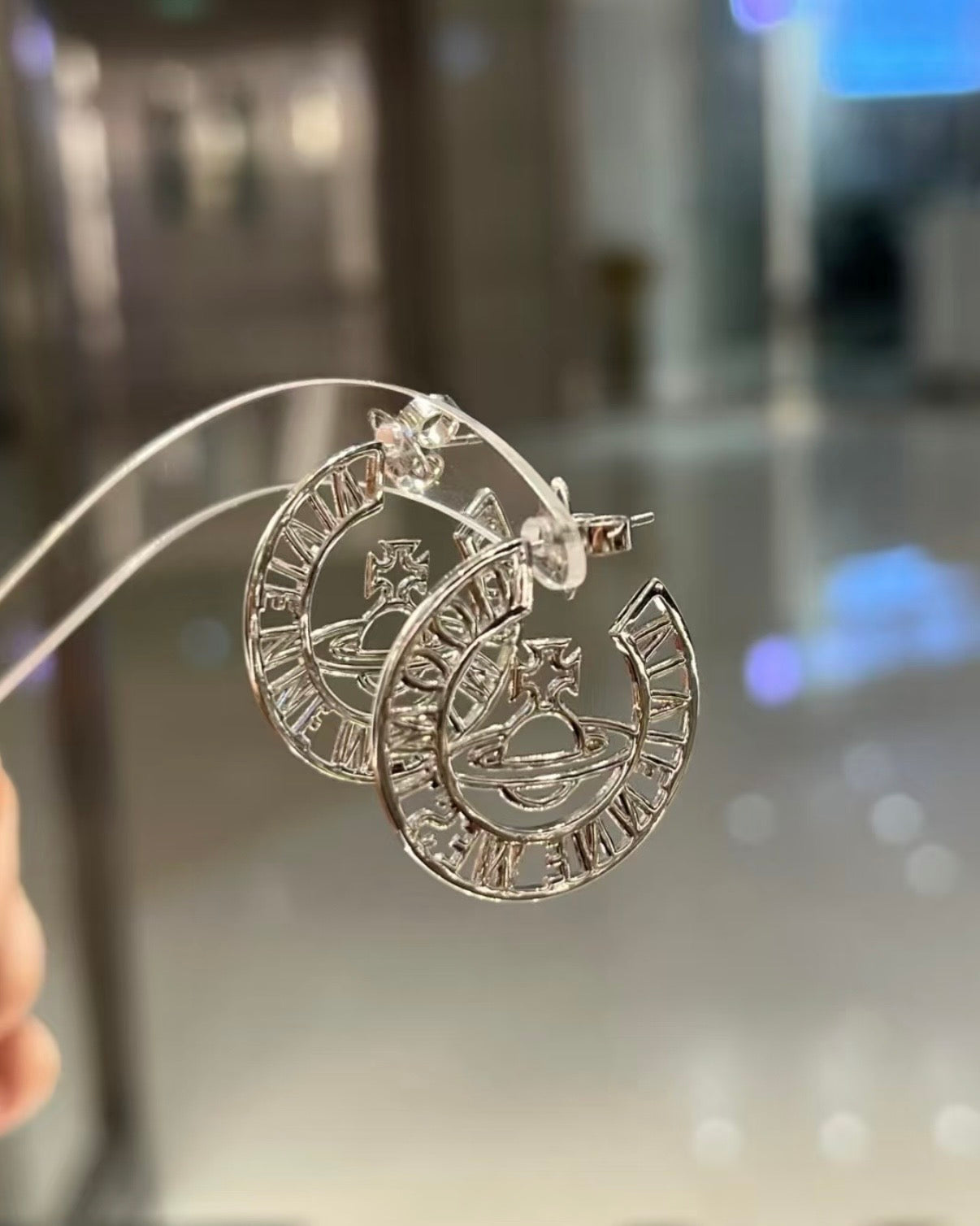 Vivienne Westwood 圈圈星球耳環