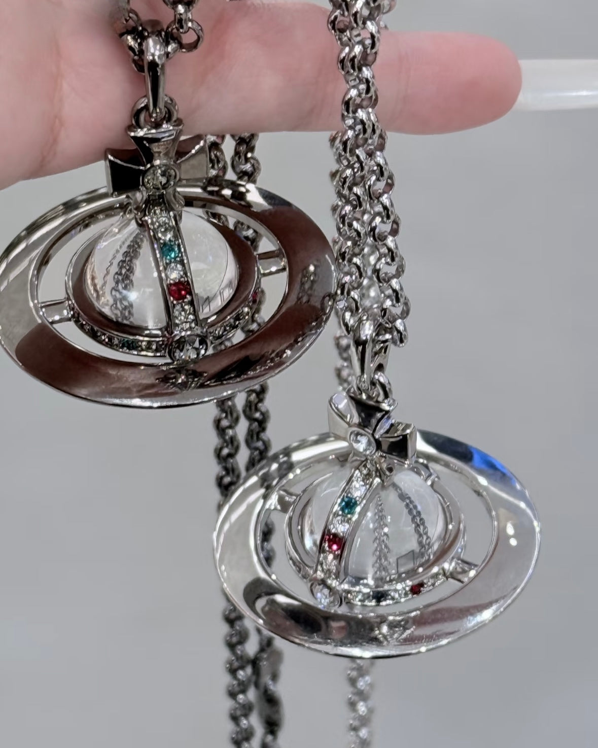 Vivienne Westwood ORB Pendant Crystal Necklace 透明銀色星球