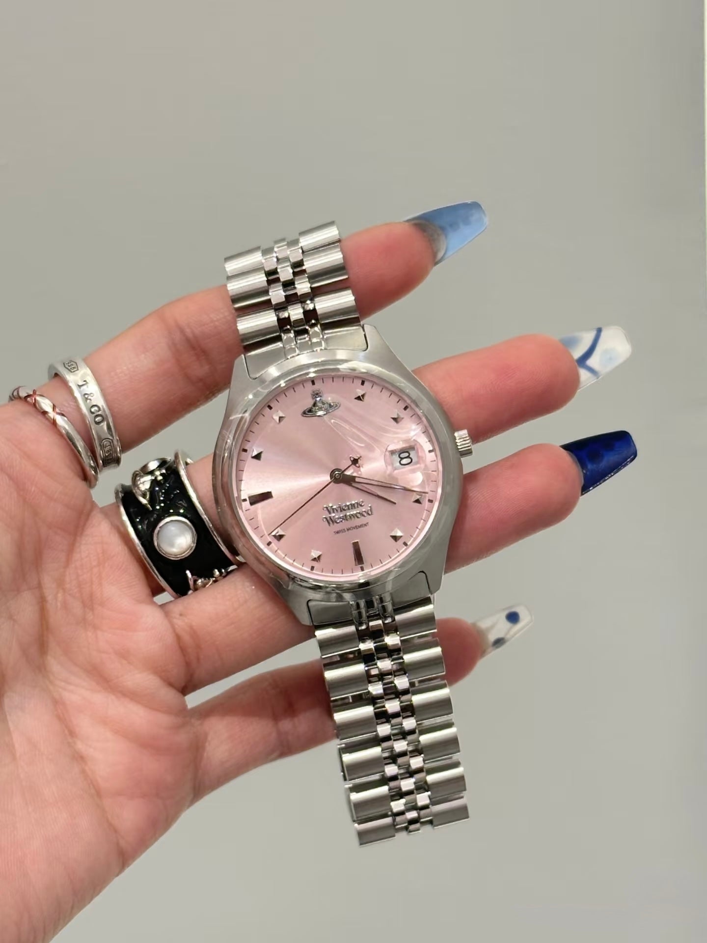 【新品】Vivienne Westwood Camberwell 腕時計 ピンク Vivienne Westwood Camberwell Watch 櫻花粉29mm［上手溫柔超顯白