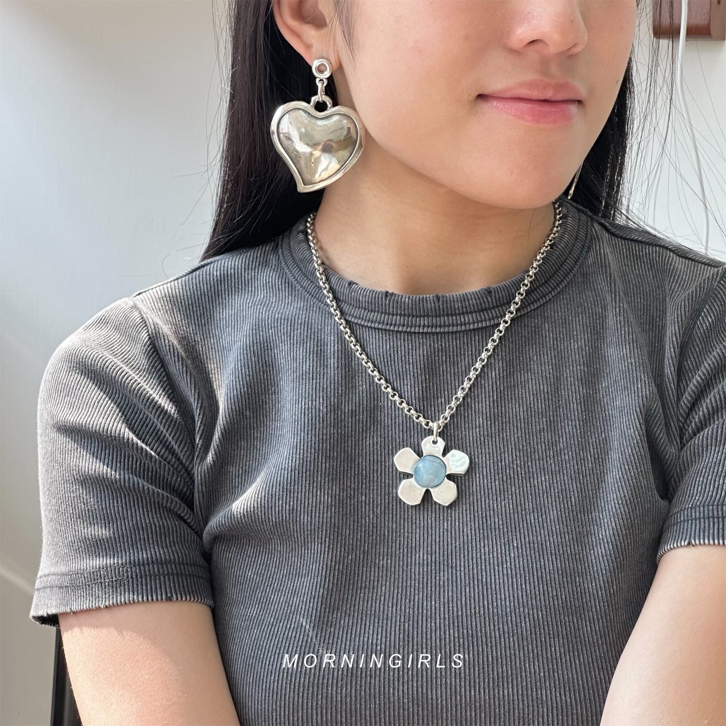 Otro Accesorio 西班牙手工飾物 - Flower Necklace 花花頸鏈