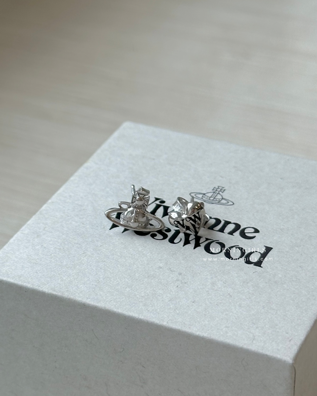 Vivienne Westwood Leodaria Earrings - Simple 925 Sterling Silver
