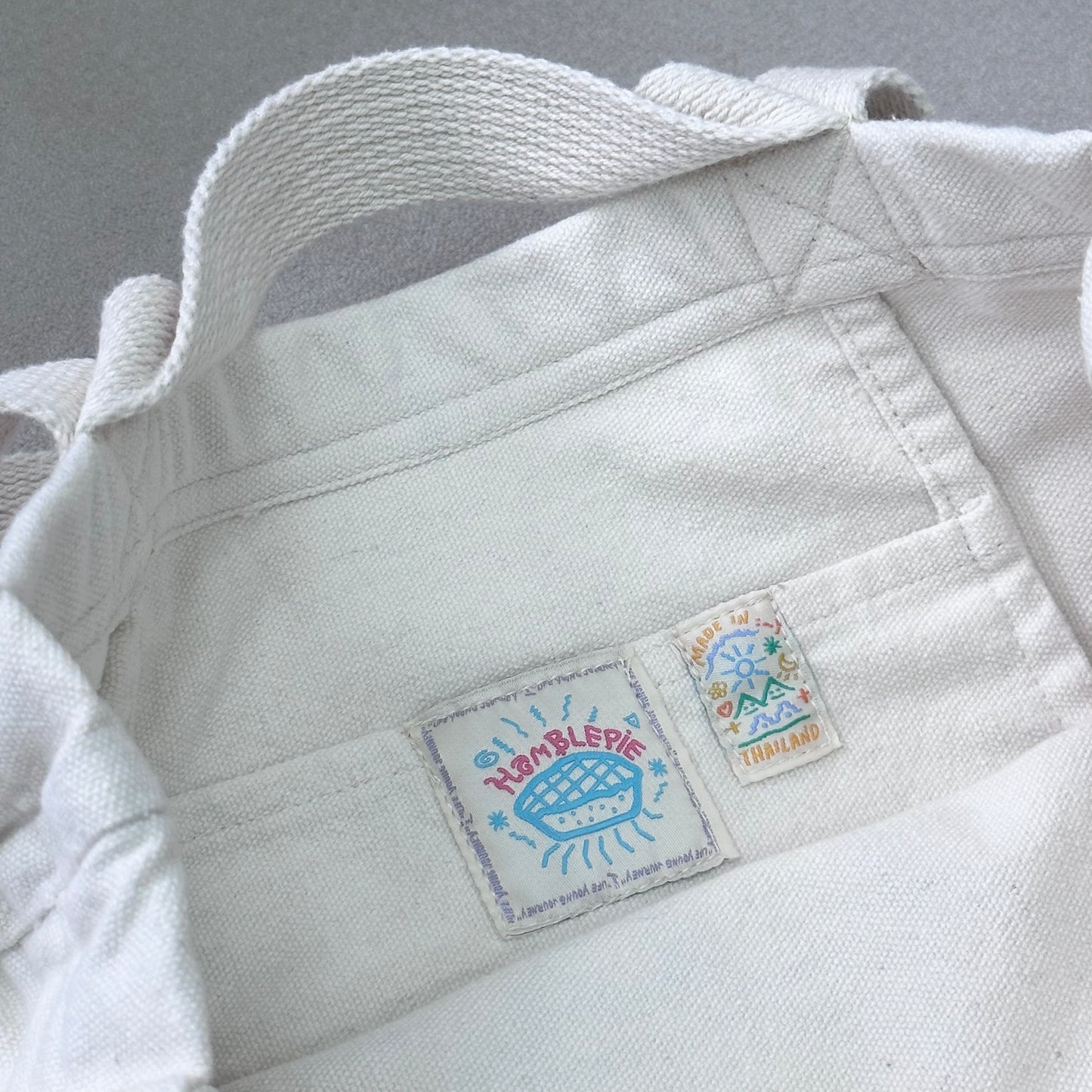 Hamblepie 泰國自家品牌 - Rainbow Life Tote Bag