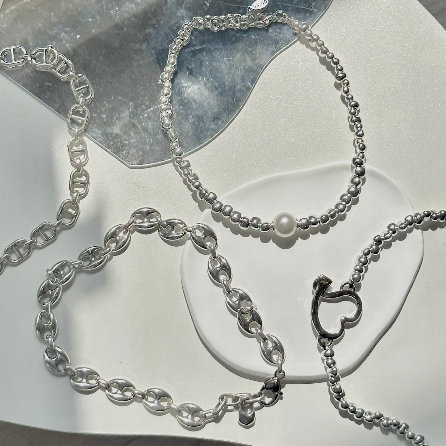 Otro Accesorio 西班牙手工飾物 - Anchor Chained Necklace 豬鼻扣扣頸鏈