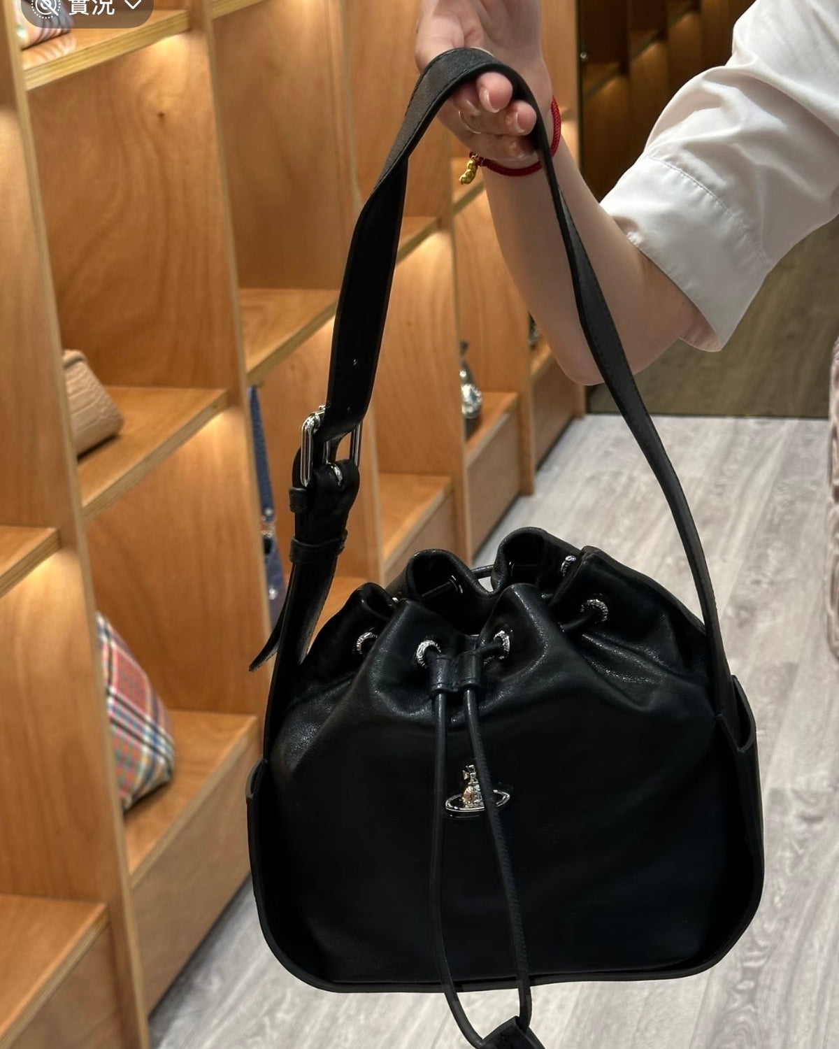 Vivienne Westwood Stacey bucket bag  [2026最新水桶袋100%小牛皮意大利製］