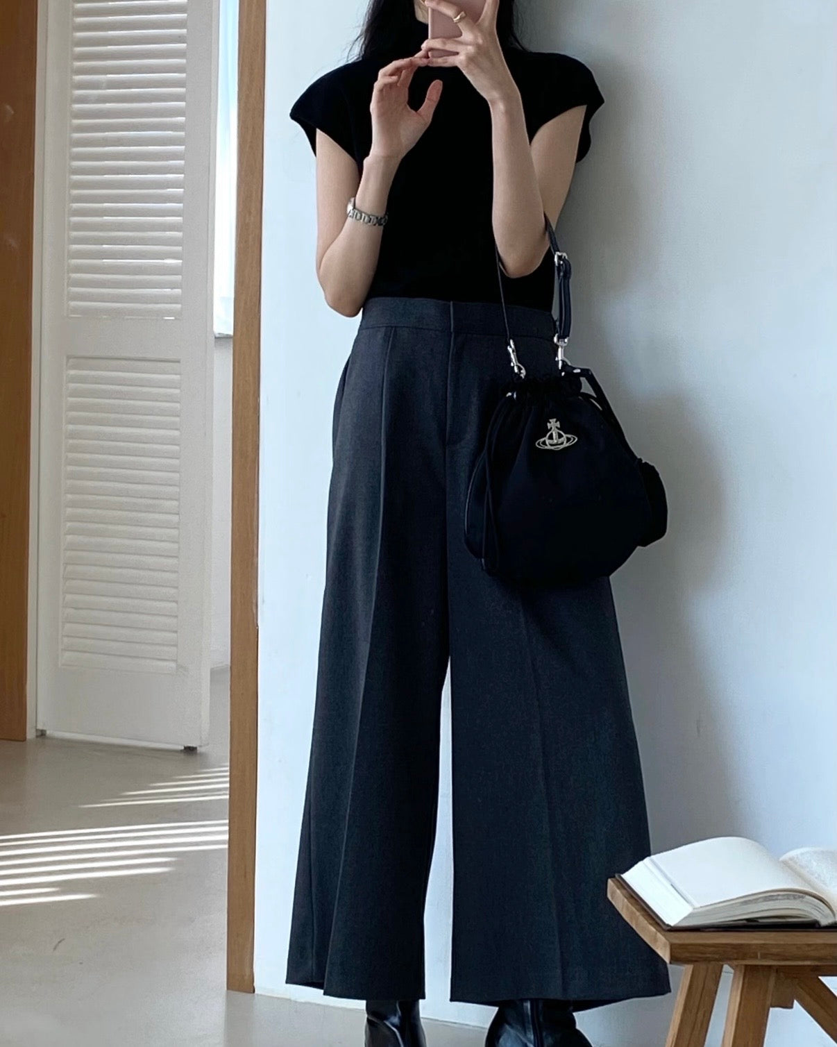 Vivienne Westwood Drawstring Shoulder Bag [$100 off for Singles' Day! HOT ITEM! Extra Large Capacity Durable Bag]