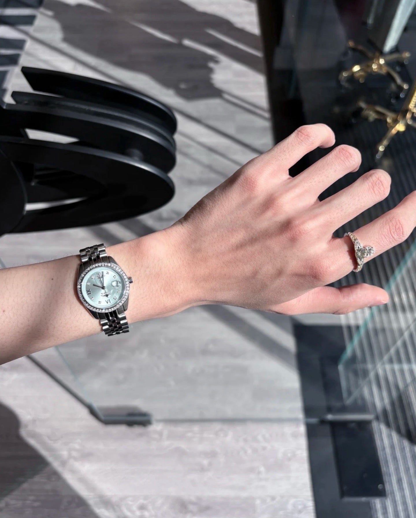 Vivienne Westwood Camberwell Watch 29mm Diamond Collection [Boutique Exclusive, May Be Discontinued]