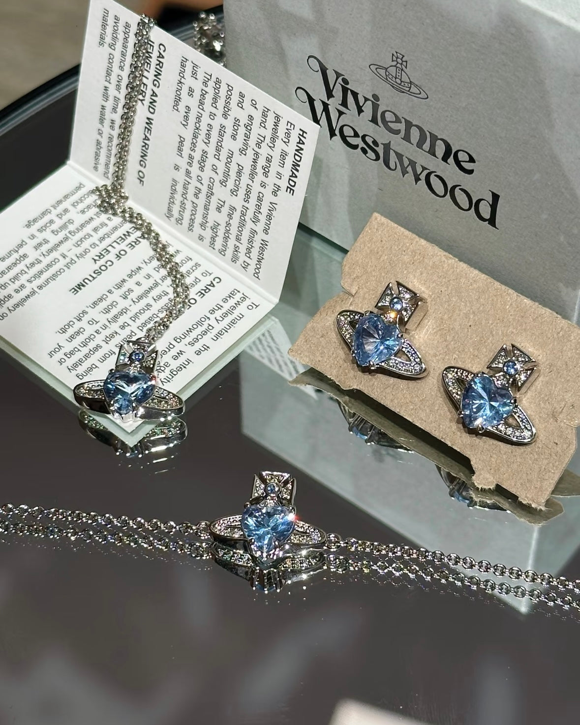 Vivienne Westwood Ariella 閃鑽愛心最新天空藍［貨量超小建議提早預訂］
