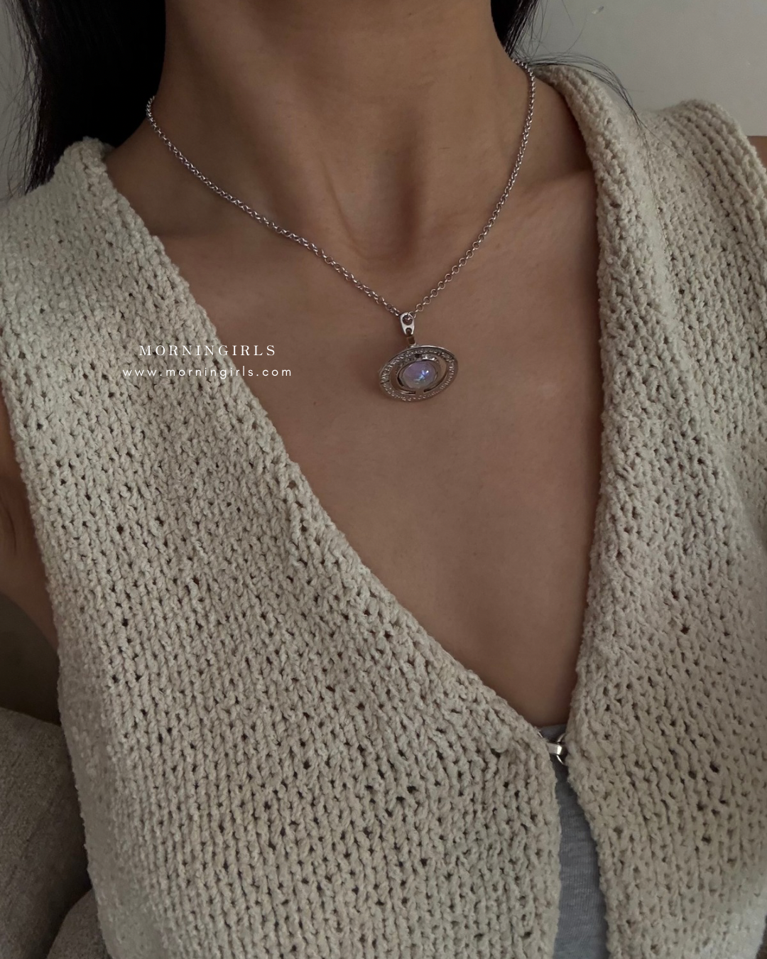 Vivienne Westwood ORB Pendant Crystal Necklace MEDIUM 鐳射幻彩限定色 [歐洲全斷貨!只接受預訂]