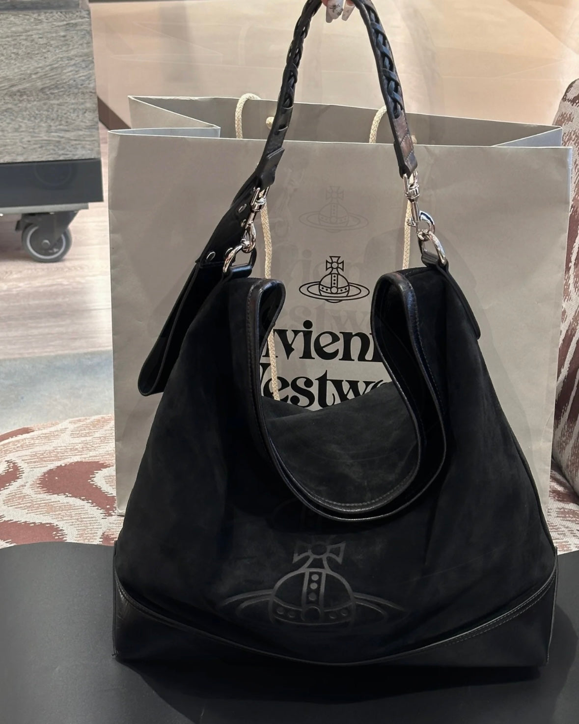 Vivienne Westwood Nancy Hobo Bag 超大容量流浪袋