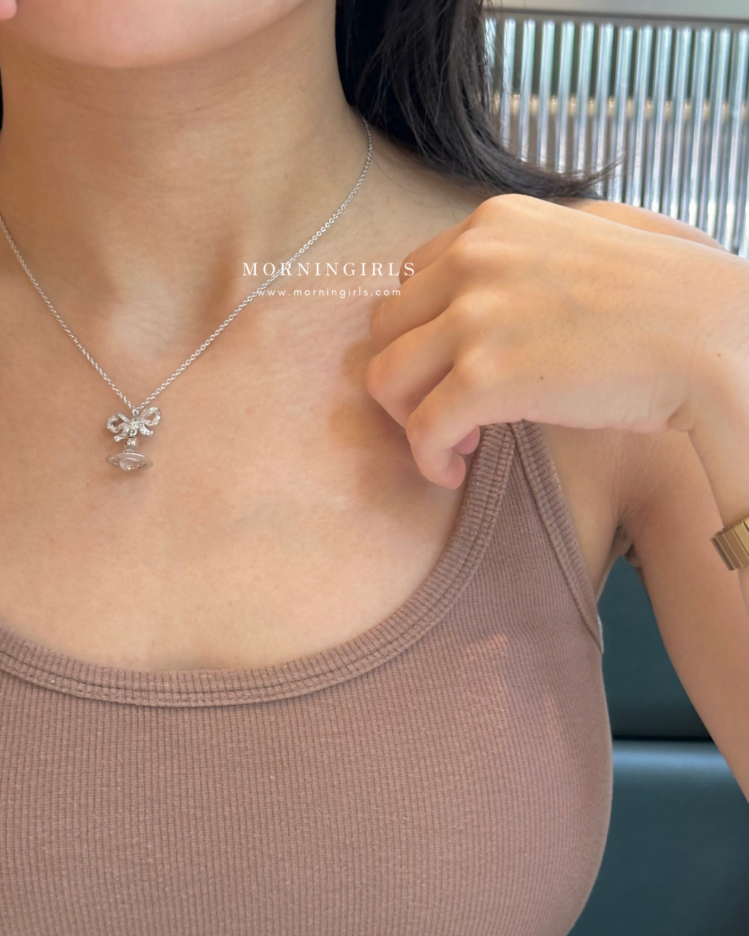 Vivienne Westwood Octavie Pendant Necklace 蝴蝶結星球 [100%純銀 IVE直井怜同款]