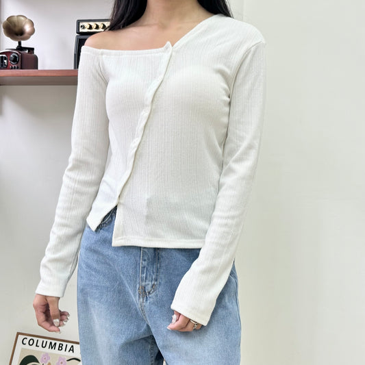 Side Buttons One Shoulder Top [門市搬遷清貨限時優惠$99!]