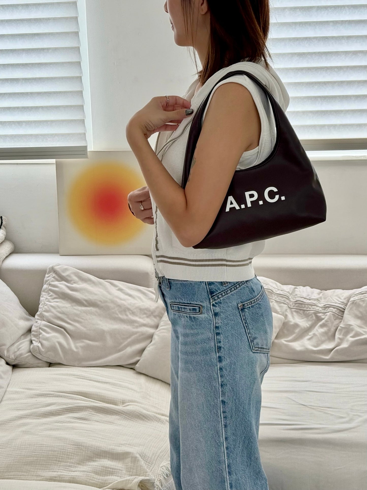 A.P.C. Baby Ninon Shoulder Bag［最新上架! 超可愛腋下袋!］
