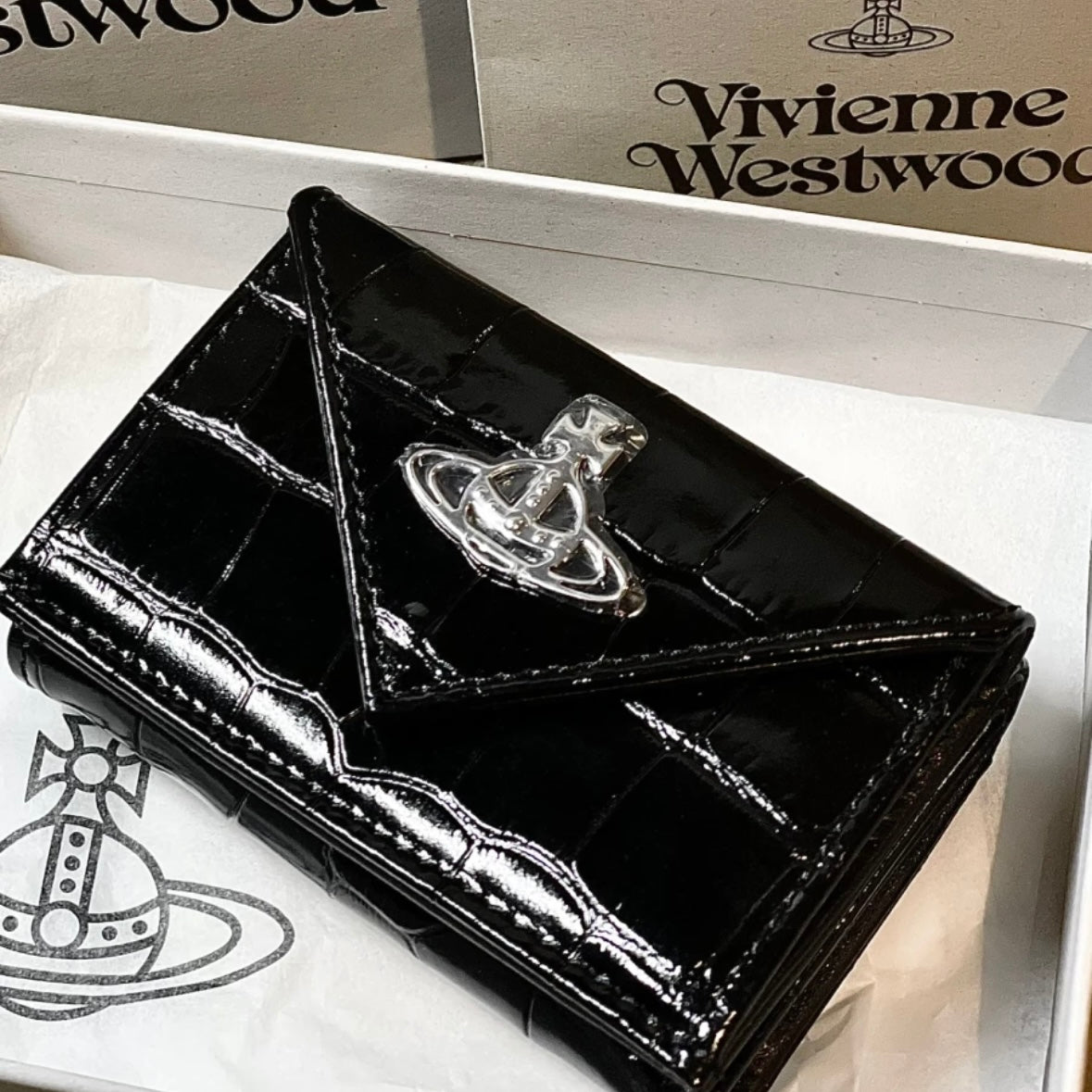 Vivienne Westwood Envelope Mini Wallet 掌心小銀包 [所有款式季末優惠中!]