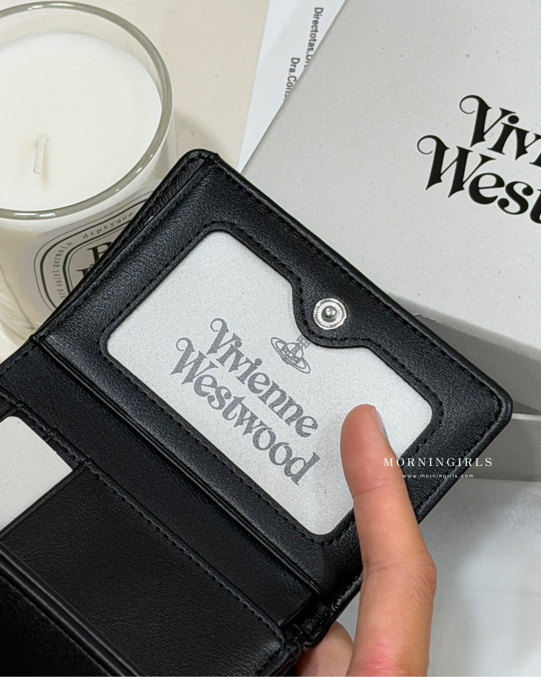 Vivienne Westwood Small Frame Wallet 最新黑銀小牛皮 質感超好 [三層連相位!]