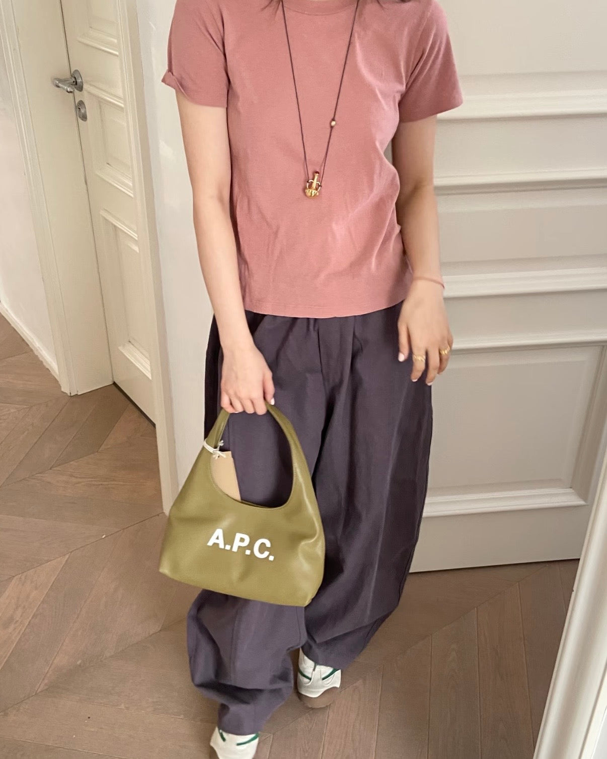 APC Baby Ninon Shoulder Bag [New Arrival! Super Cute Shoulder Bag! All in Stock]