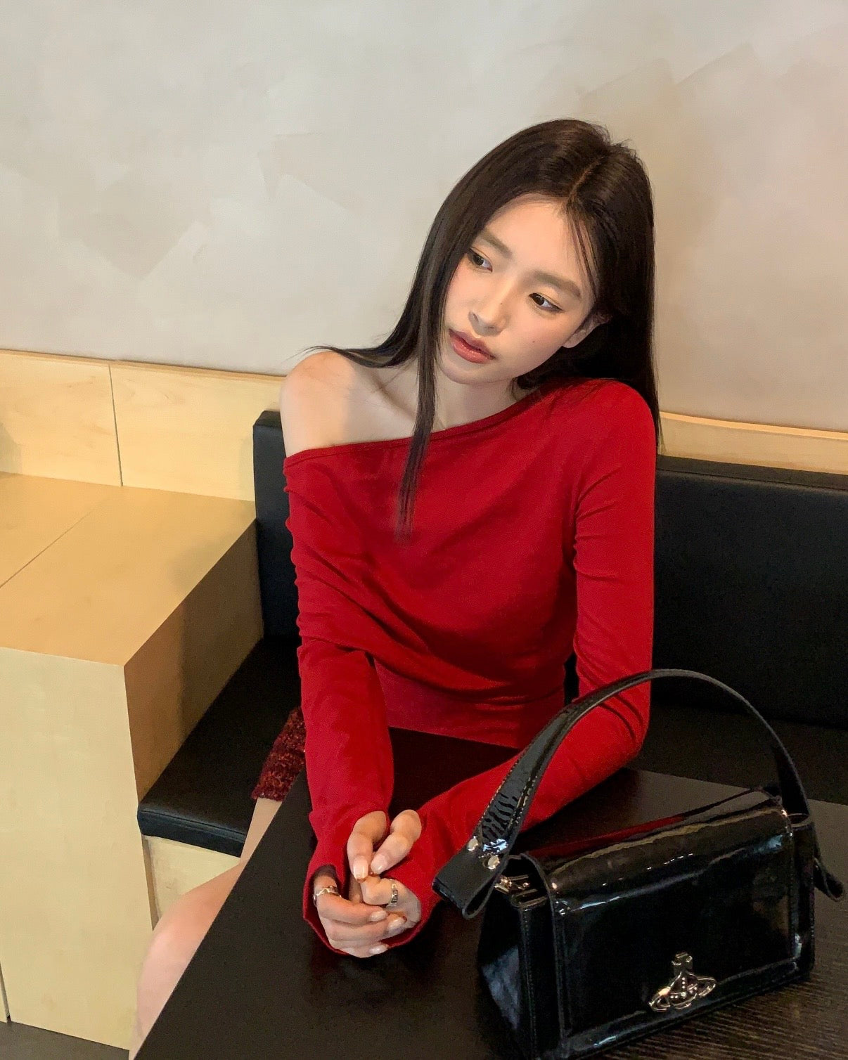 Vivienne Westwood Hazel Handbag, Patent Leather Black [MEDIUM Limited Stock Available at a Huge Discount!]