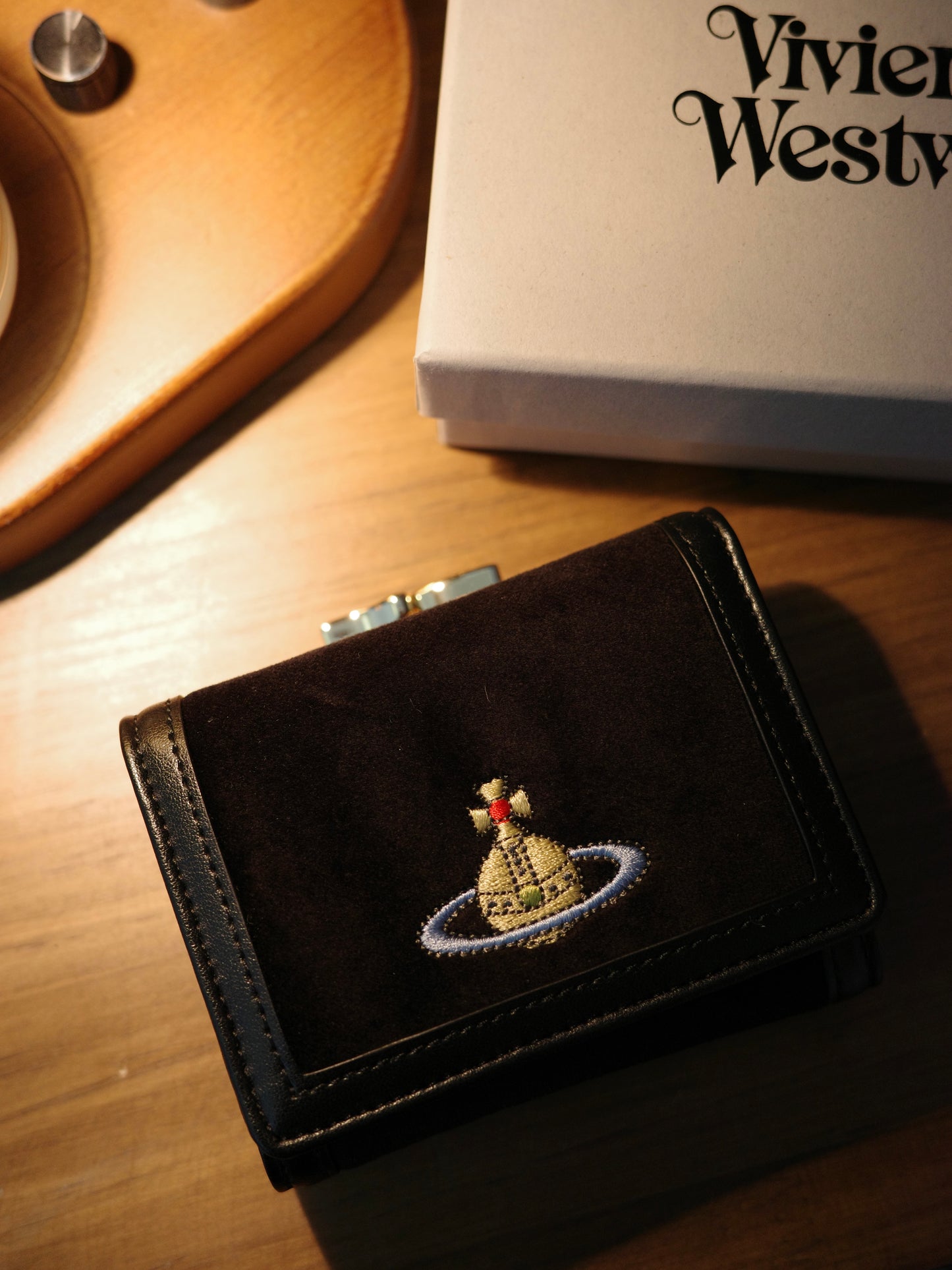 Vivienne Westwood Small Frame Wallet VELVET [超罕有相位! 最新秋冬天鵝絨! 年末現貨優惠中!]