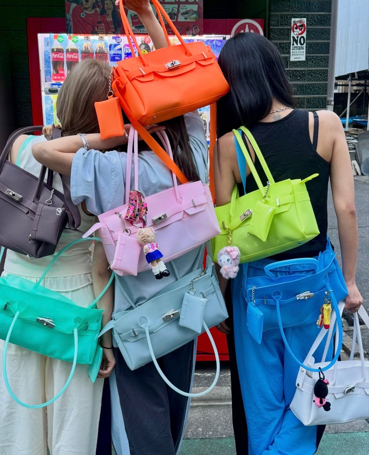 韓國選物🇰🇷 Deinet Jelly Two-Way Bag 大熱果凍法棍袋 斜揹單肩兩用［100%PVC防水 輕盈清爽夏日氛圍感滿滿!］