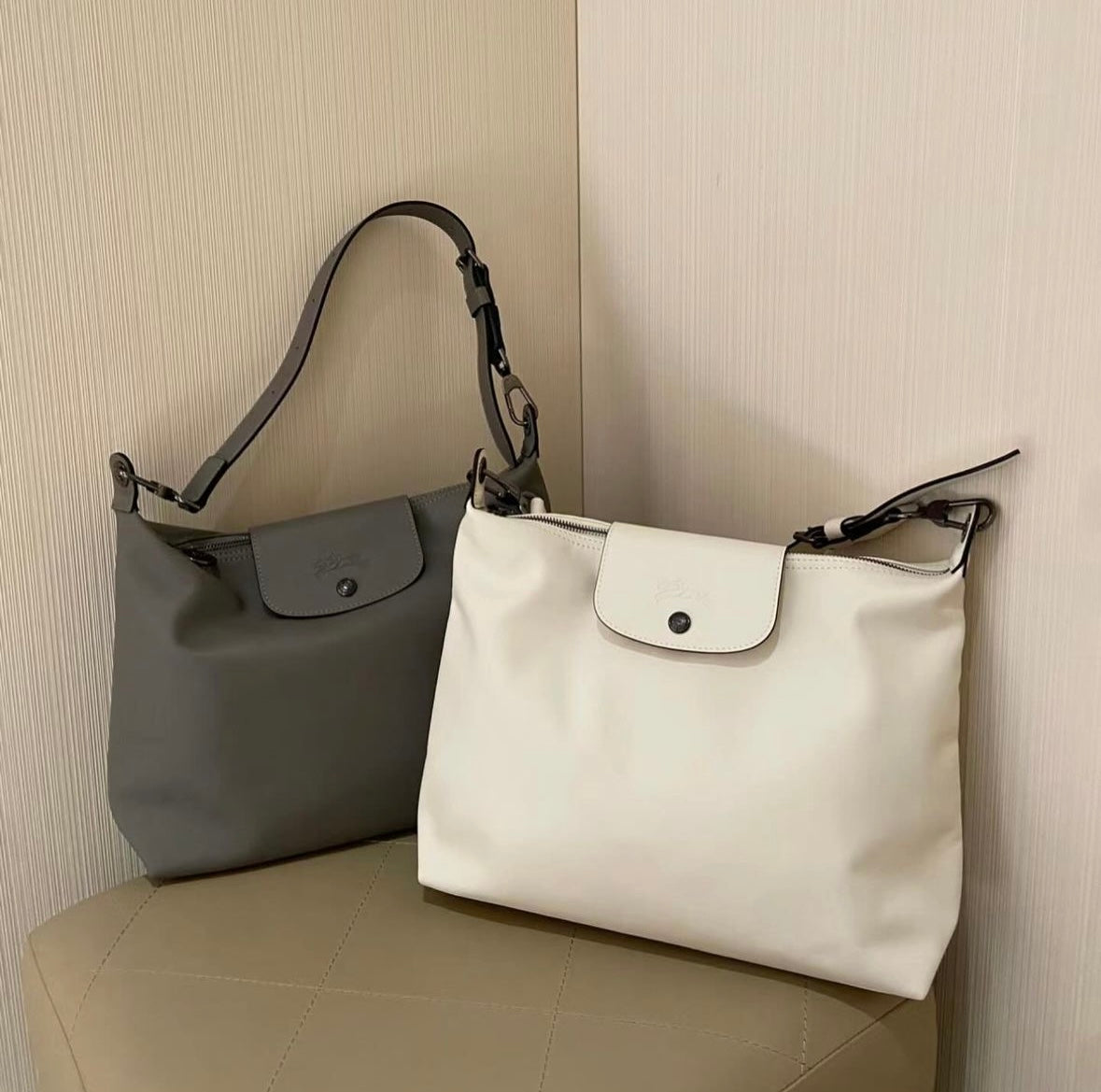 LONGCHAMP Le Pliage Xtra M Hobo Bag 真皮系列［最熱賣!］