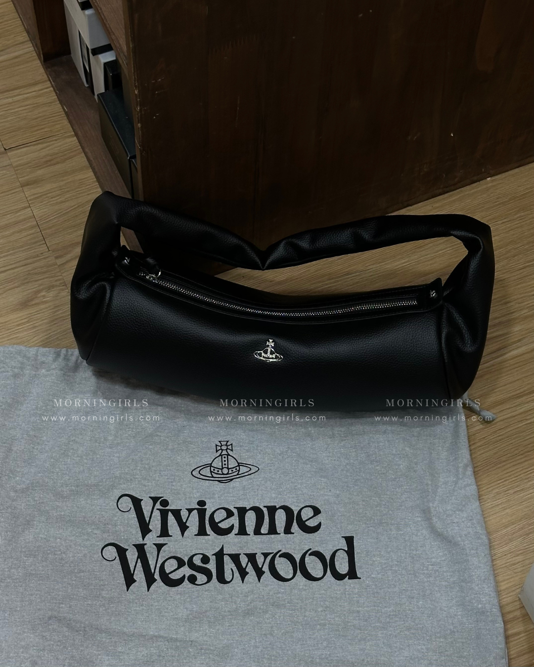 Vivienne Westwood SS25 最新圓筒袋 [店主近期最愛日常超大容量袋⋆˙⟡]