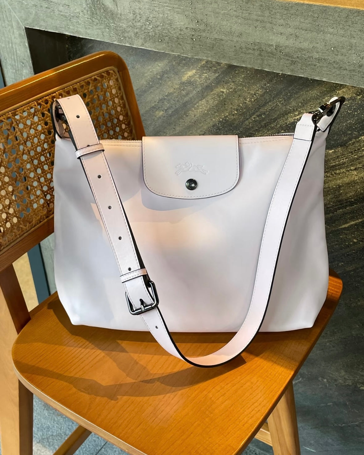 LONGCHAMP Le Pliage Xtra M Hobo Bag 真皮系列［最熱賣!］