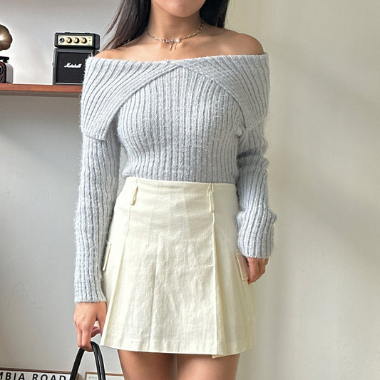 毛毛大反領OFF SHOULDER KNITTED TOP [門市搬遷清貨限時優惠$129!]