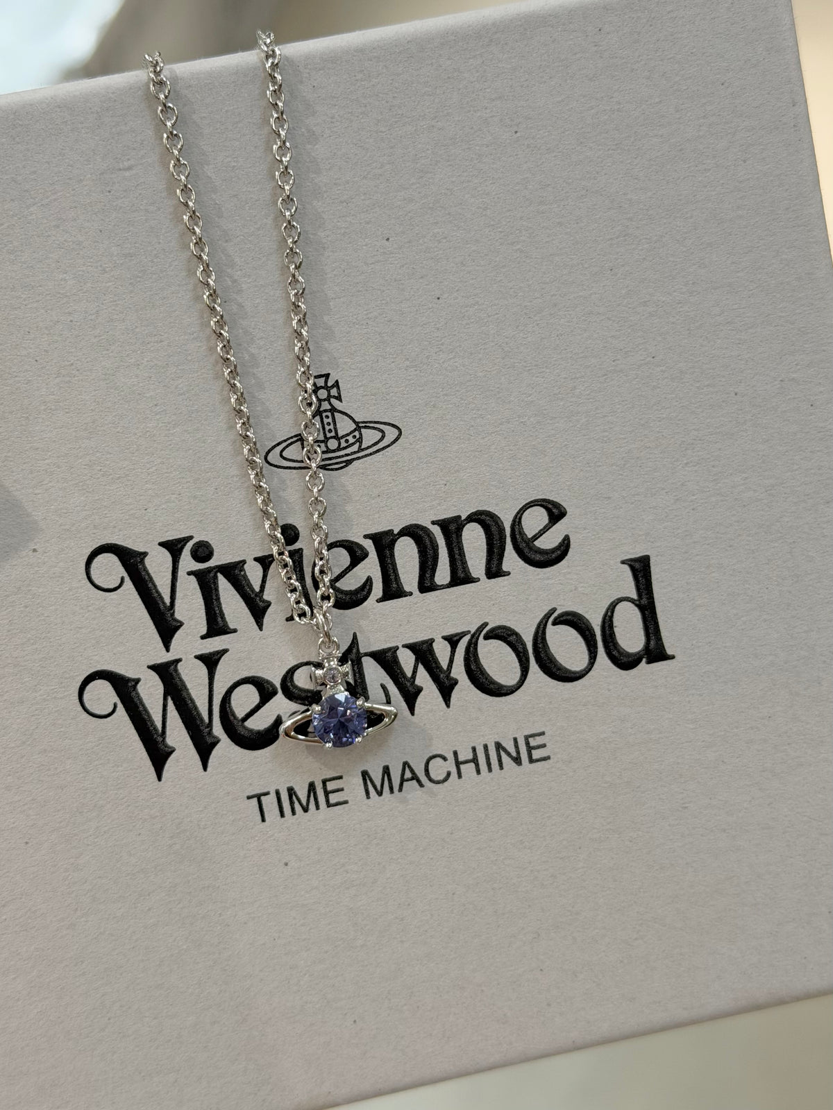 Vivienne Westwood Reina Necklace 限定薰衣草紫色長版 💜 [限時3日星期二13/10完低至$1098/台幣$4XXX]