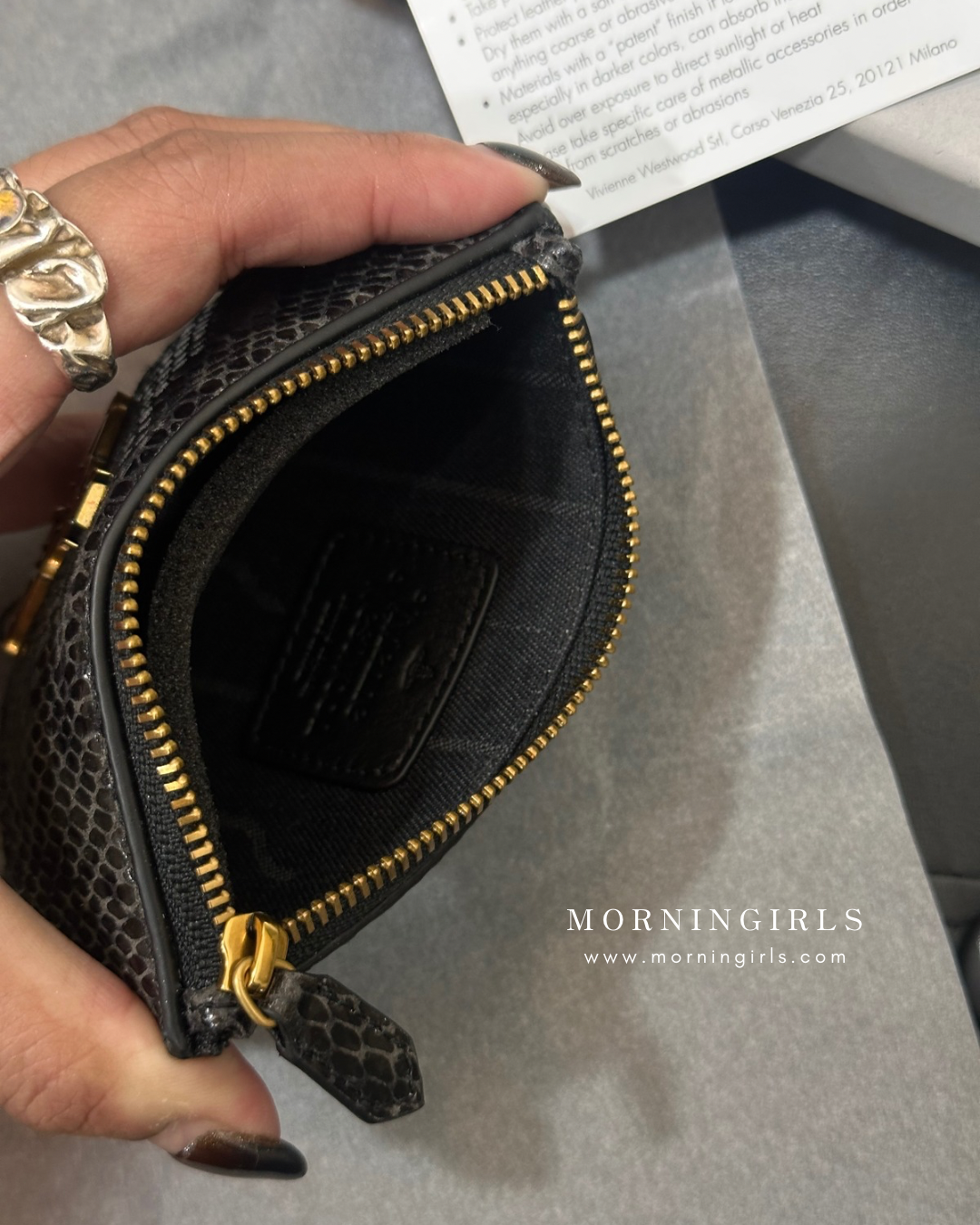 Vivienne Westwood 半月 Slim Long Cardholder 復古金蜥蜴紋 [最新上架!]