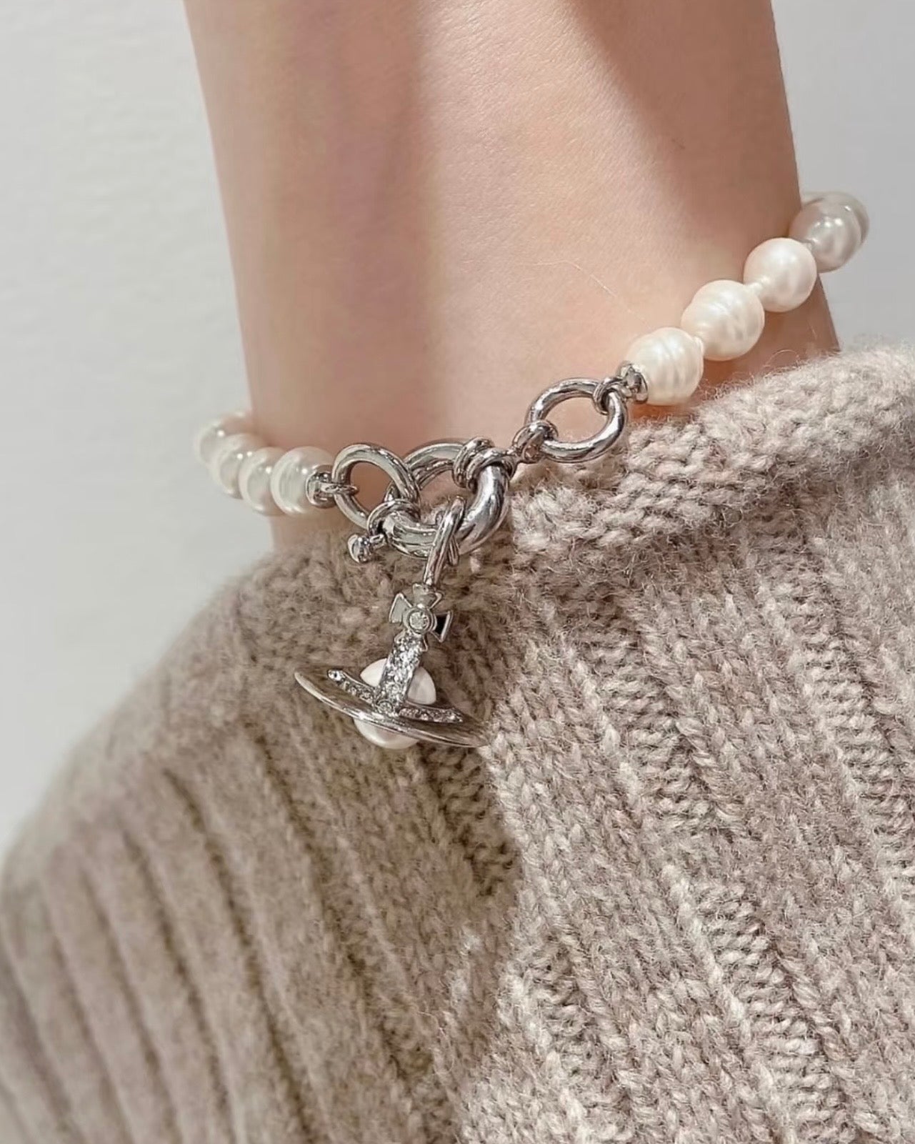 Vivienne Westwood Aleksa Pearl Bracelet 巴洛克珍珠 [銀色少量現貨中! 最新上架!]