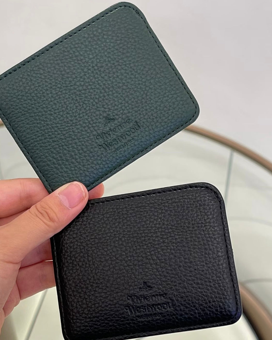 Vivienne Westwood Half Moon Cardholder 經典黑色荔枝皮［折扣中超高性價比!］