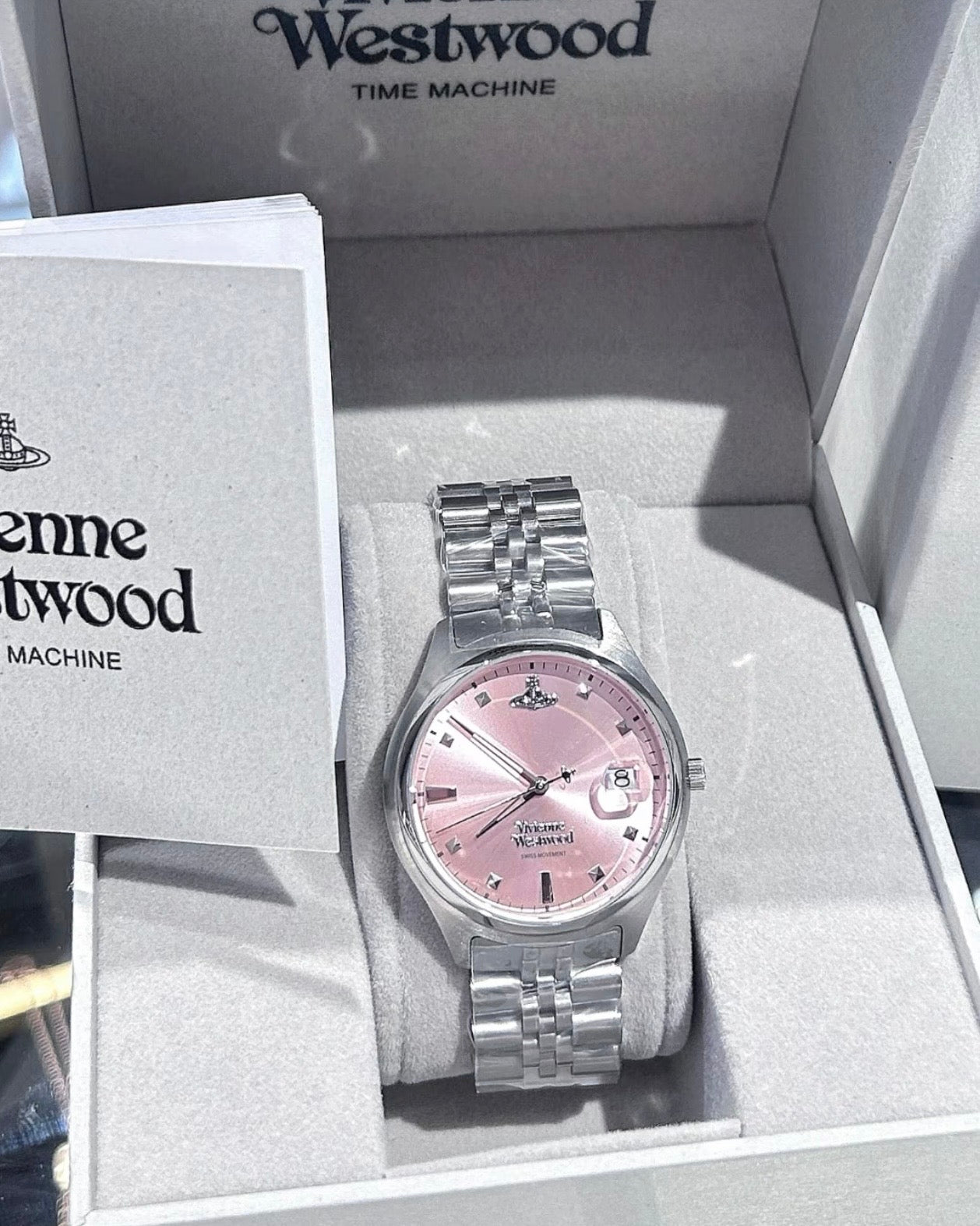 Vivienne Westwood Camberwell Watch 櫻花粉 29mm［溫柔感滿滿］