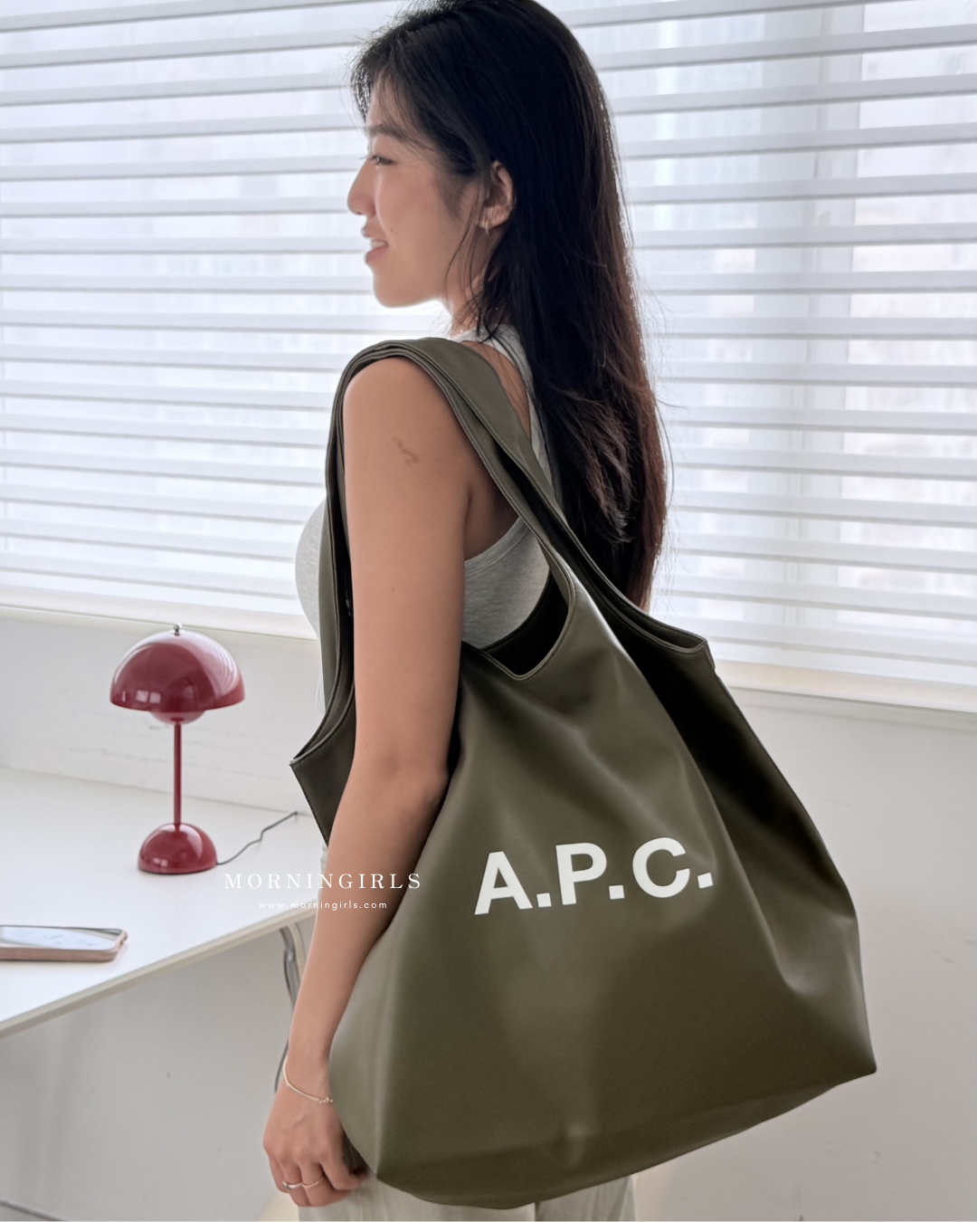 A.P.C. Ninon Tote Bag [REGULAR] [限定奶灰少量補貨 本店銷量冠軍♡]