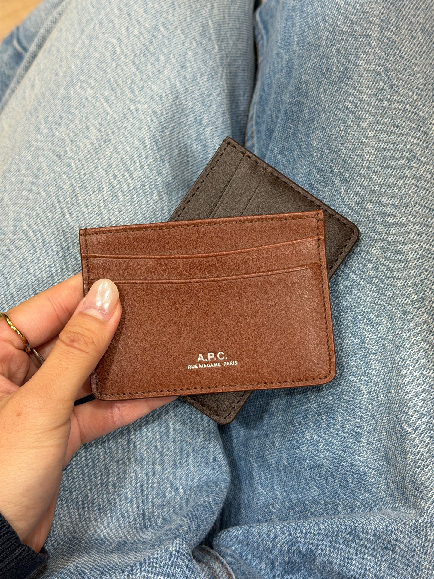 APC Andre Cardholder