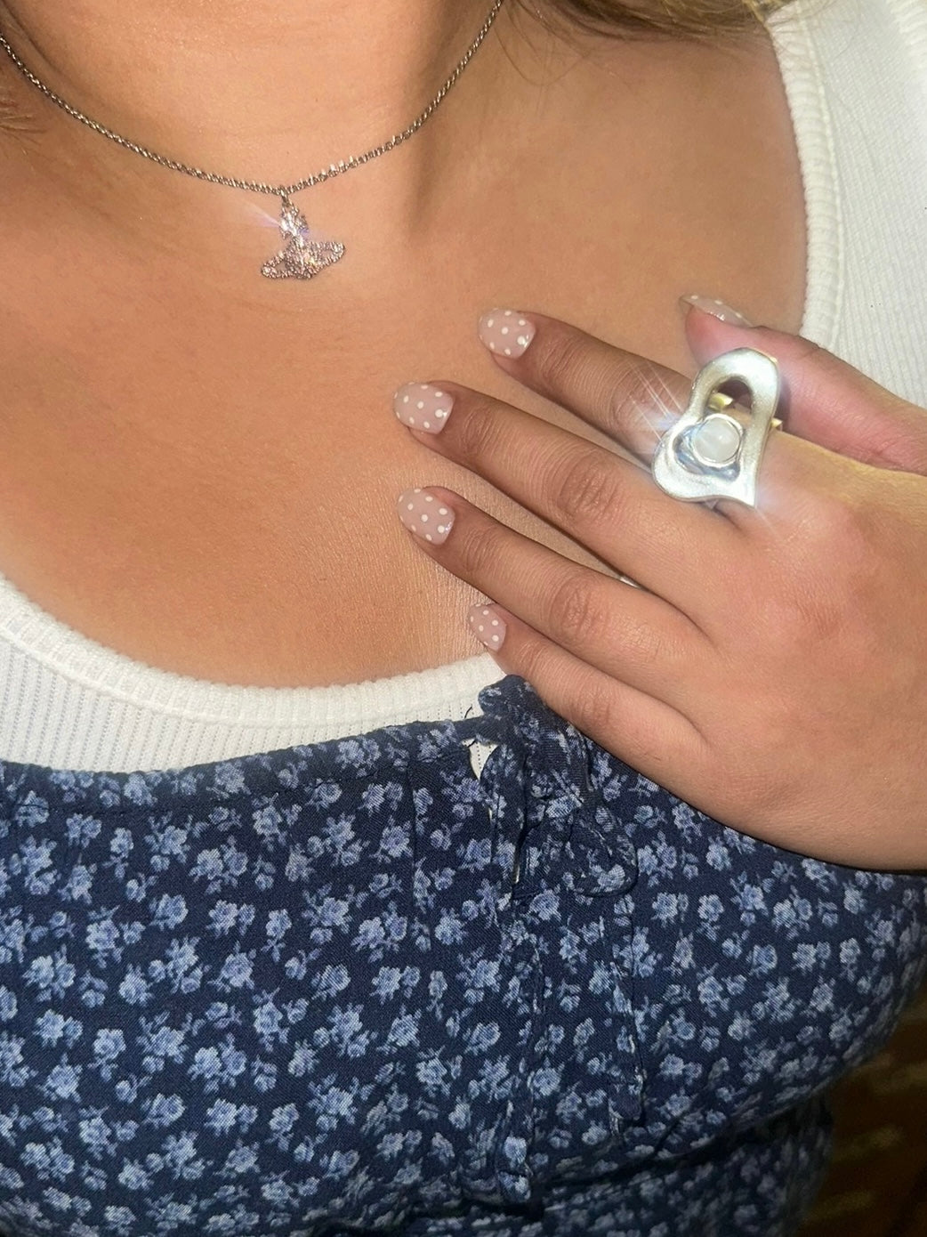 Vivienne Westwood Grace Bas Relief Pendant Necklace 全粉紅閃鑽土星 [情人節禮物優惠中]