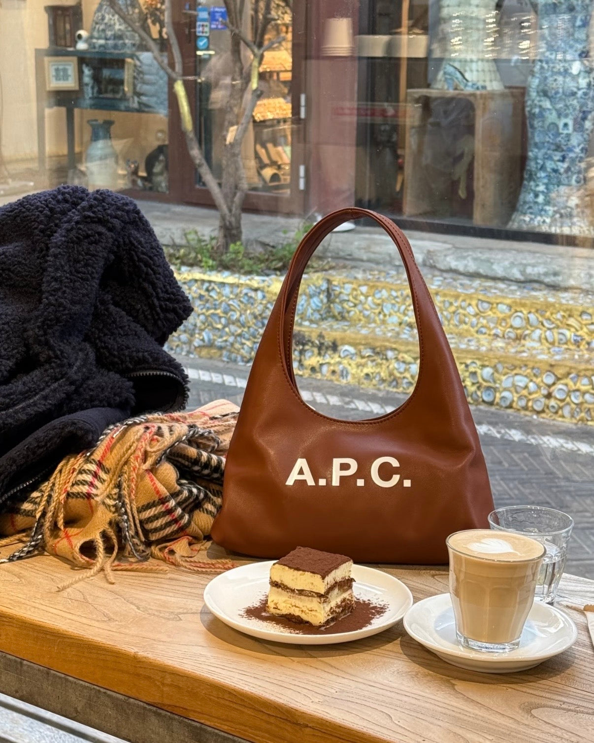 APC Baby Ninon Shoulder Bag [New Arrival! Super Cute Shoulder Bag! All in Stock]