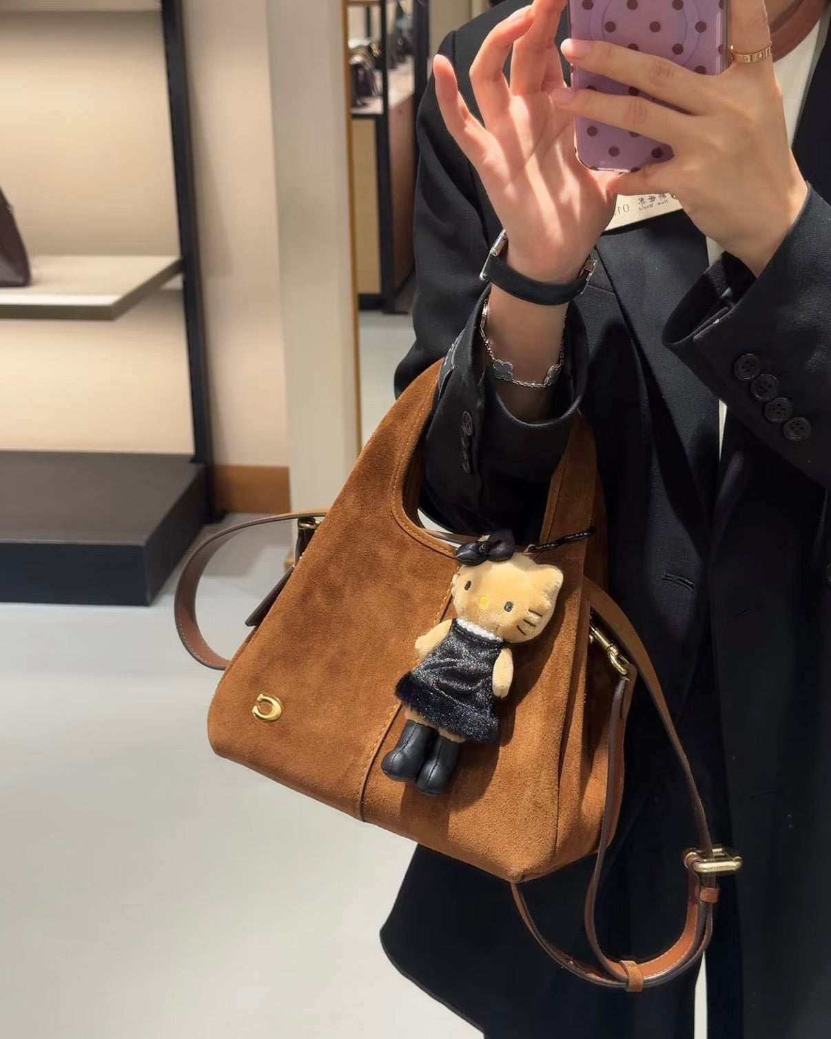 Coach Lana 23 連可拆卸式長肩帶 多孔調節長度［超可愛手提袋］