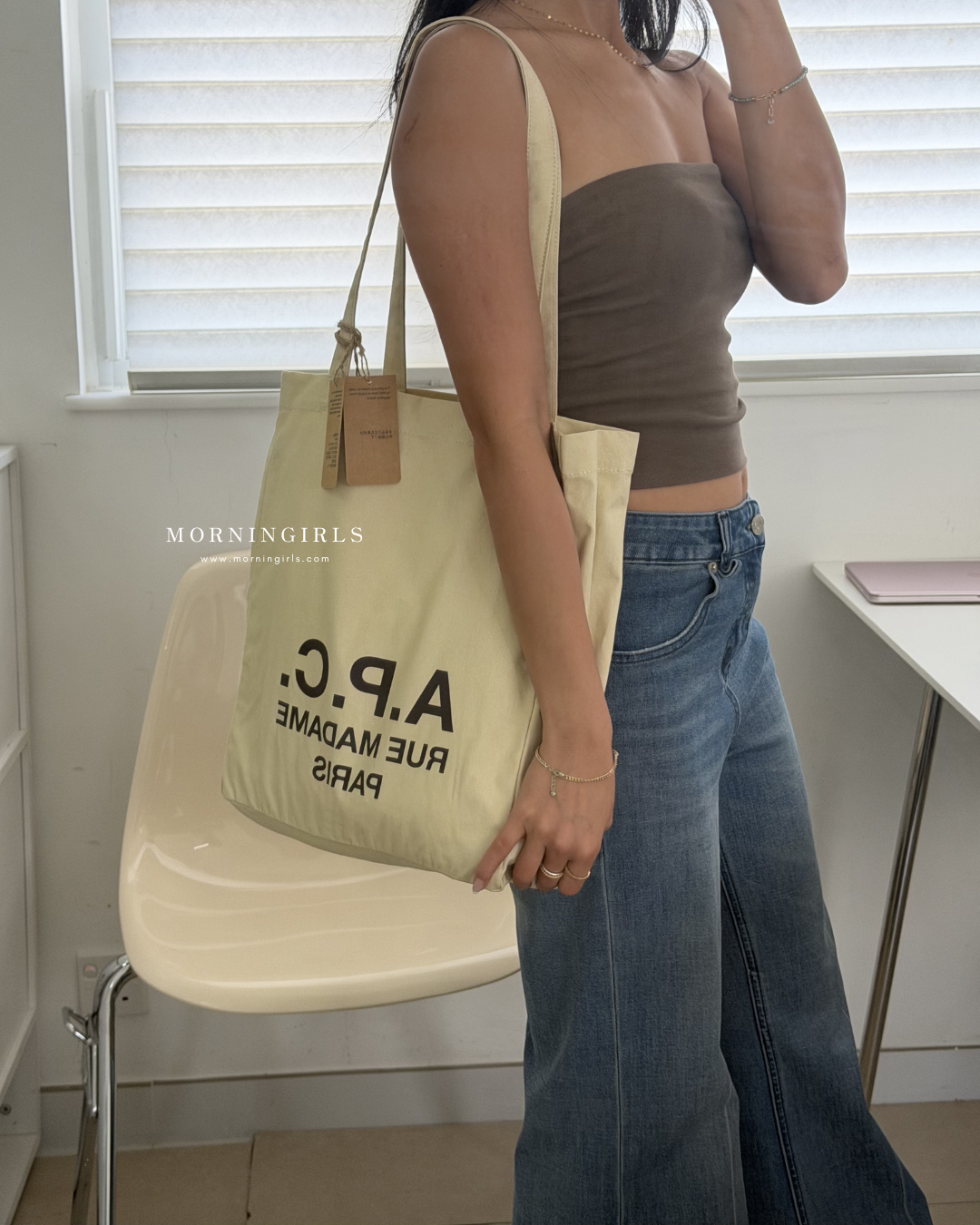 A.P.C. Off-White Lou 'Rue Madame 2.0' Tote [絕美法式感燕麥黃色]