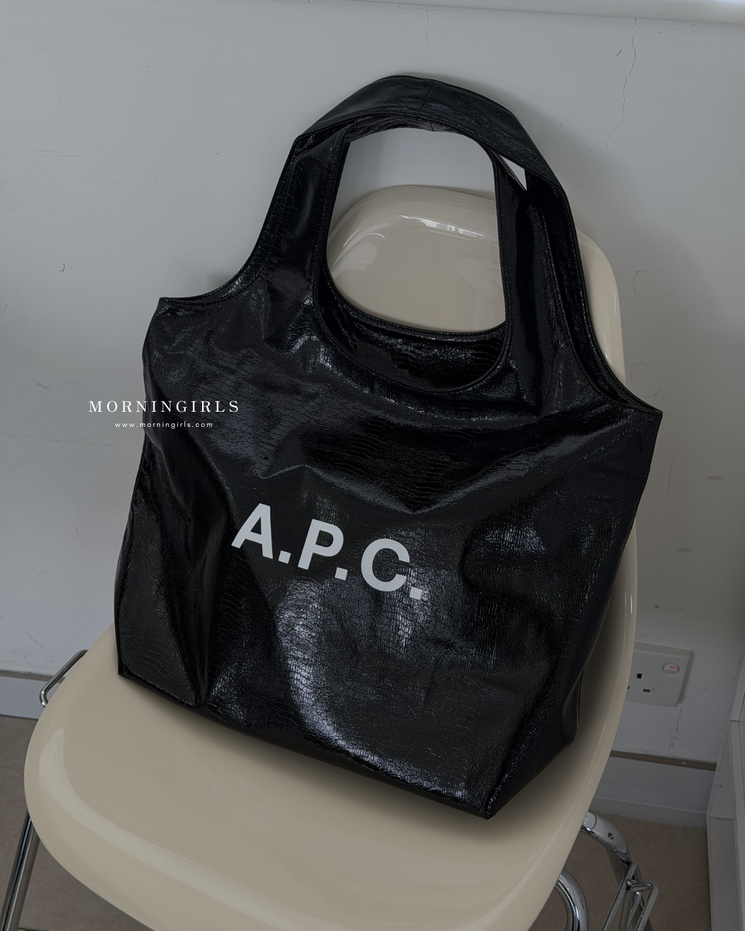 A.P.C. Ninon Tote Bag [REGULAR] [限定奶灰少量補貨 本店銷量冠軍♡]