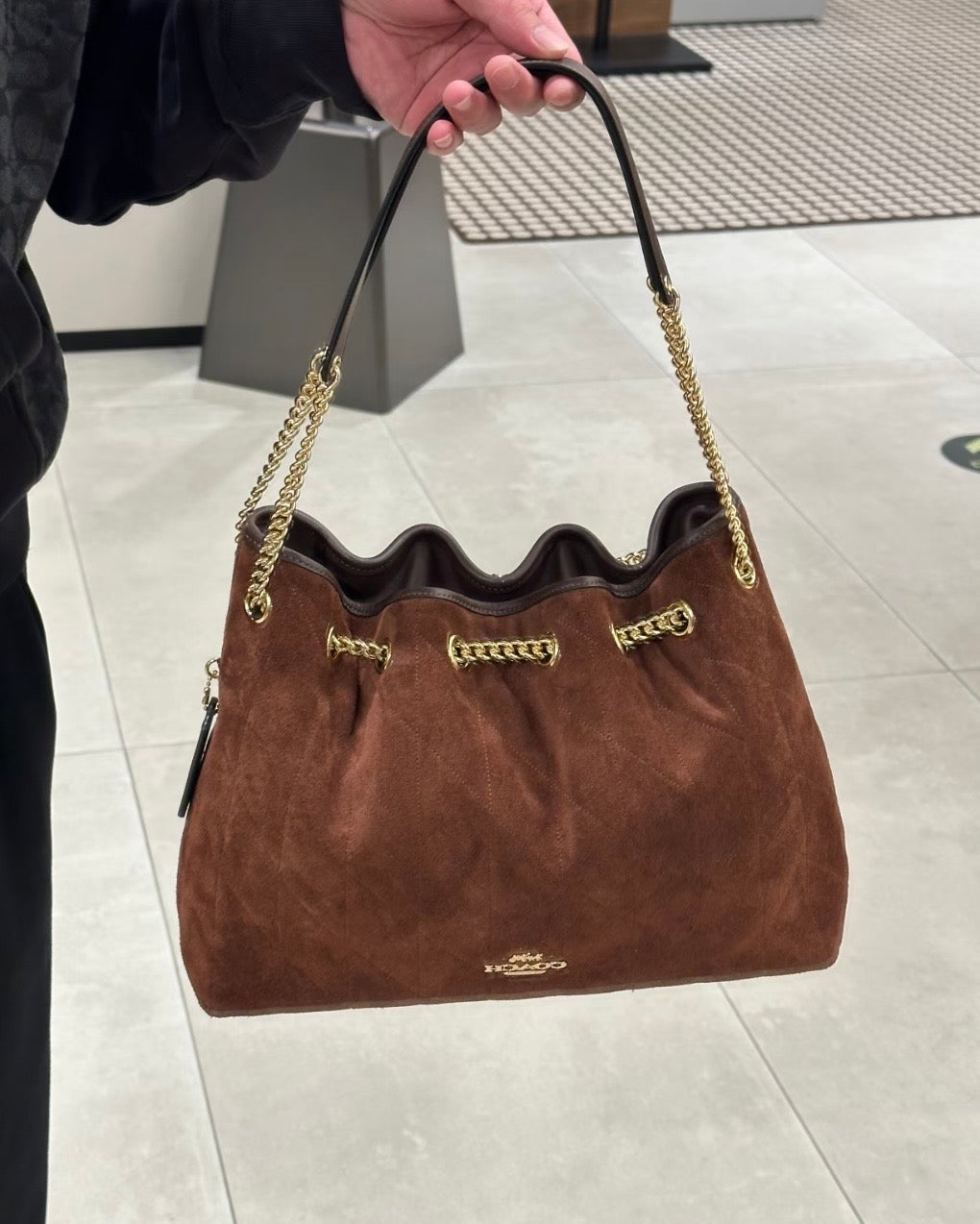 Coach Evelyn 流浪袋［絕美麂皮配色 黃金尺寸專櫃6折購入］