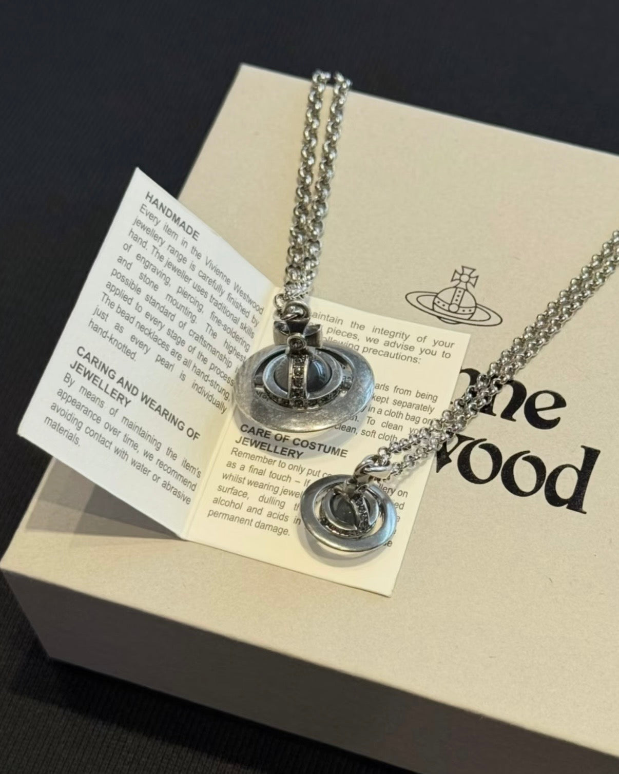 Vivienne Westwood ORB Pendant Crystal Necklace 水泥灰長款  [做舊工業風]