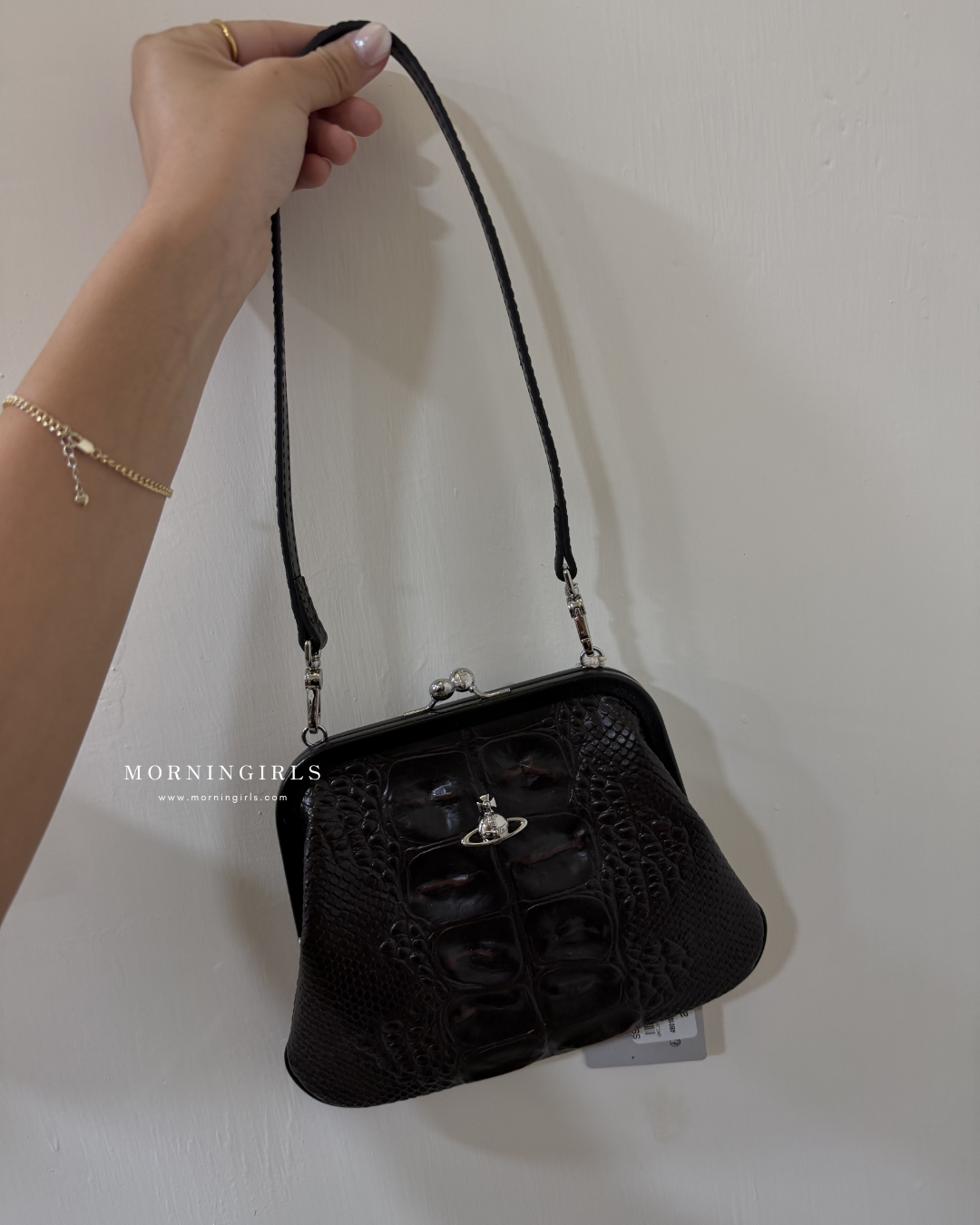 Vivienne Westwood Chelsea Vivienne's Clutch Bag 最新鱷魚紋 [NEW! 限量6折優惠中 完售即止]