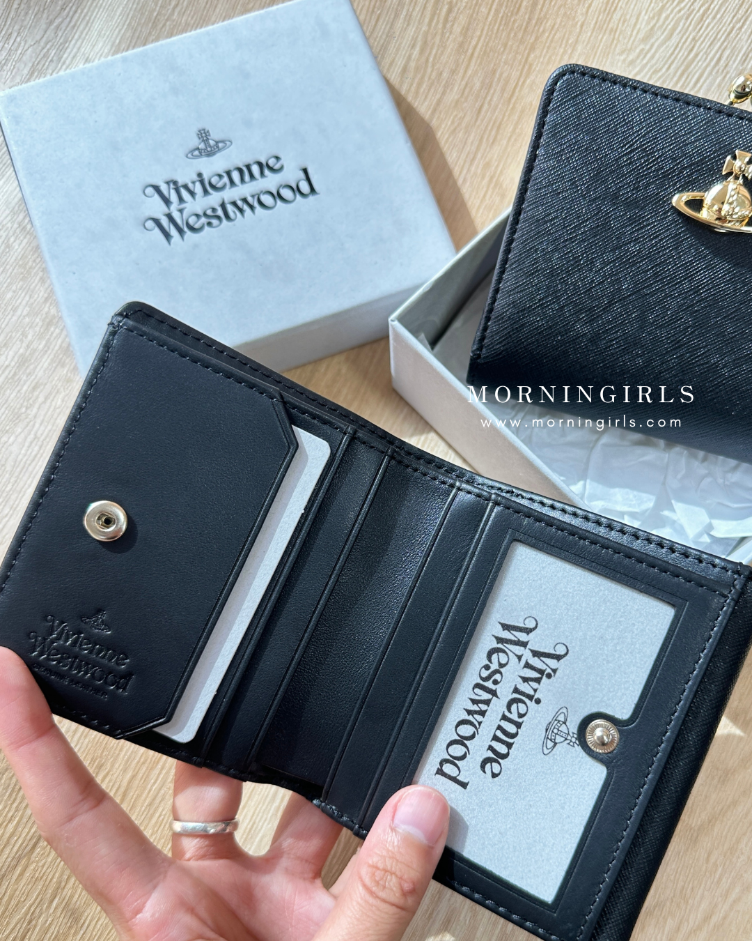 Vivienne Westwood Small Wallet [超罕有連相位銀包!]