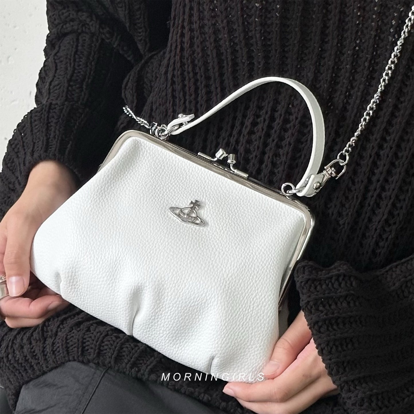 Vivienne Westwood Granny Frame Purse 經典餃子袋 白色荔枝皮 [已停產! 最後現貨!]