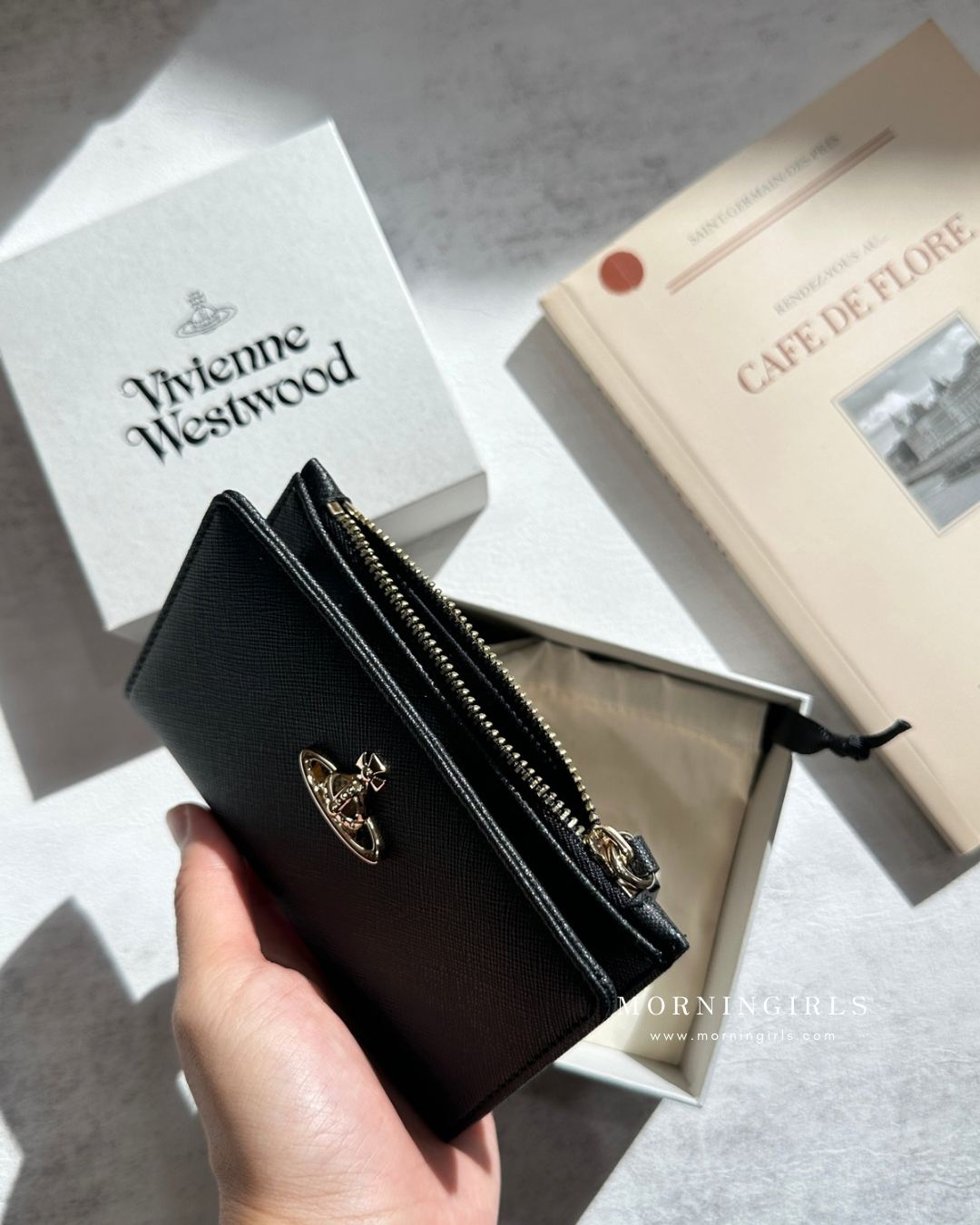 Vivienne Westwood Slim Flap Card Holder 黑金十字紋 [性價比超高!]