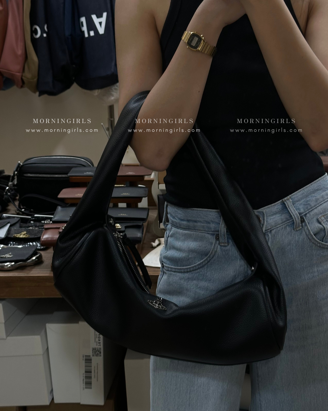 Vivienne Westwood SS25 最新圓筒袋 [店主近期最愛日常超大容量袋⋆˙⟡]