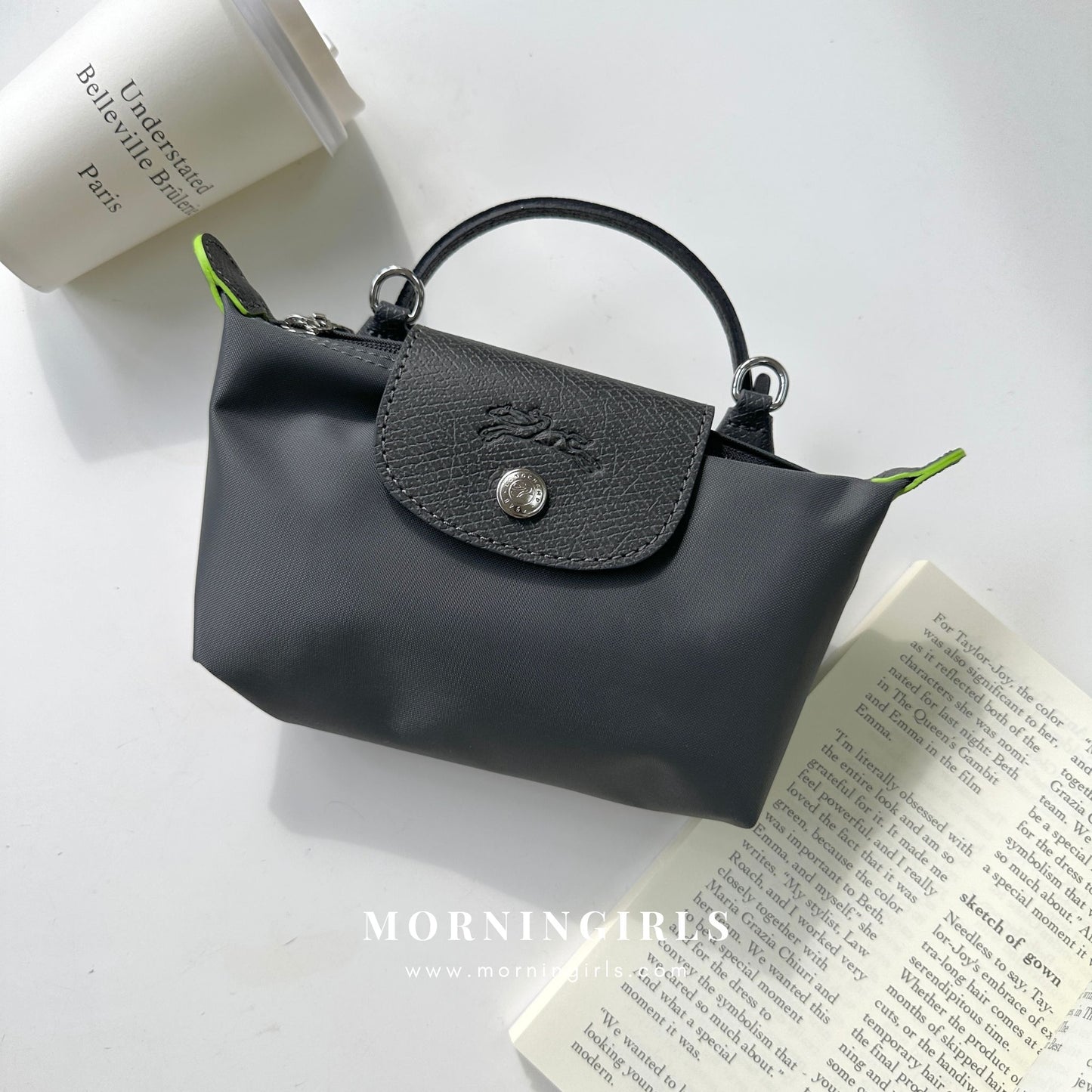 LONGCHAMP Le Pliage Pouch With Handle ［石墨灰超限量補貨!配肩帶+$60］