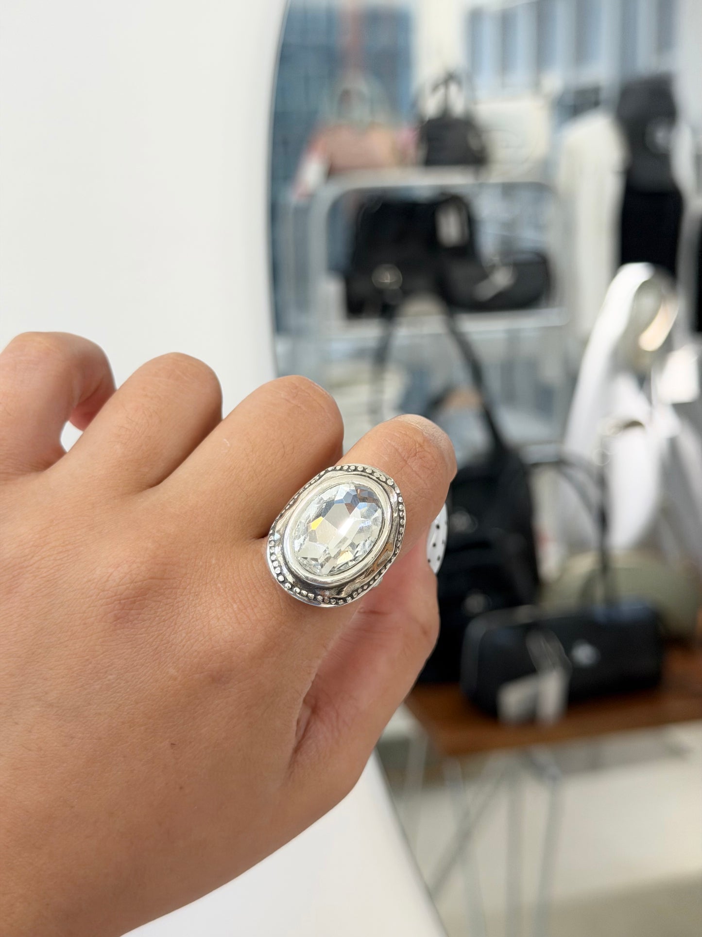 Otro Accesorio 西班牙手工飾物 - Oval Mirror Ring [最新上架反射菱形石 閃閃超靚!]