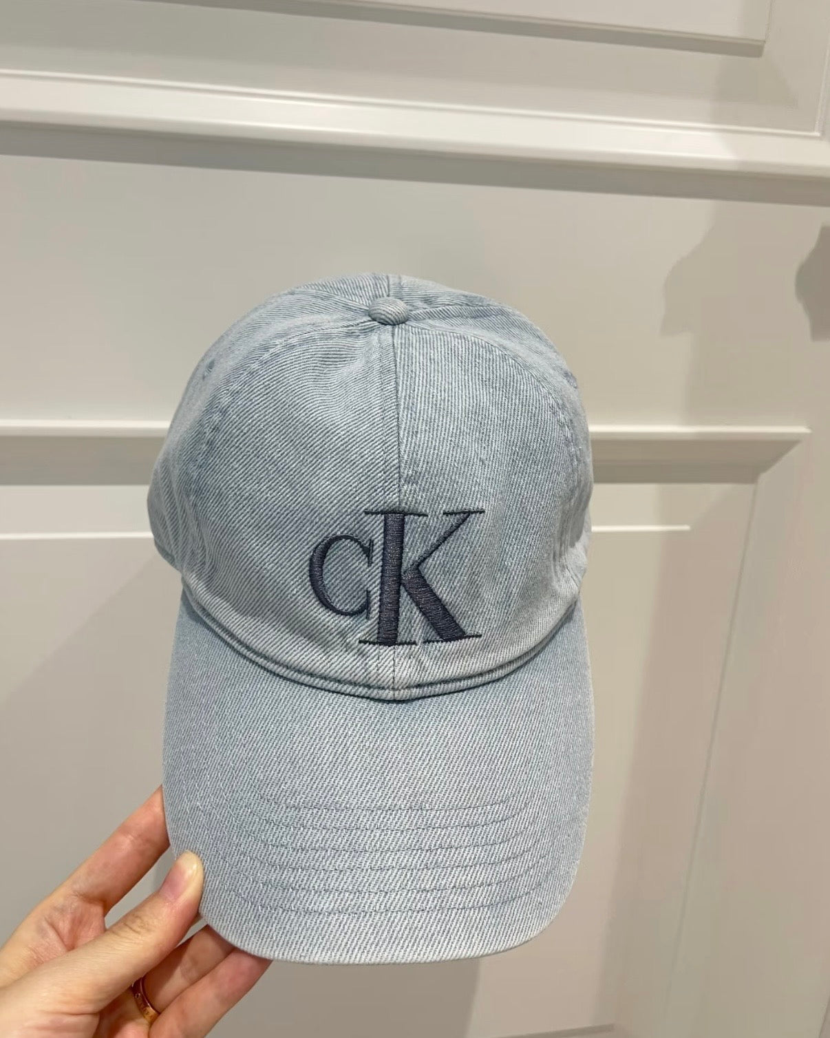 Calvin Klein Monogram Embroidery Baseball Cap 淺牛仔