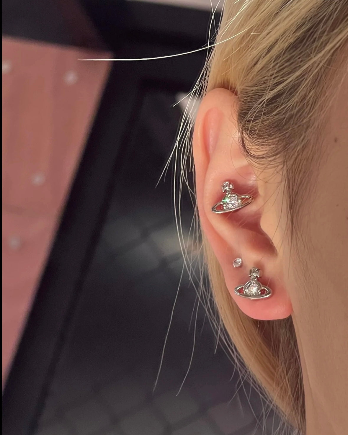 アクセサリーその他 Vivienne Westwood Vivienne Westwood Nano Solitaire Women's E Vivienne Westwood NANO SOLITAIRE Earrings Orb Gold From