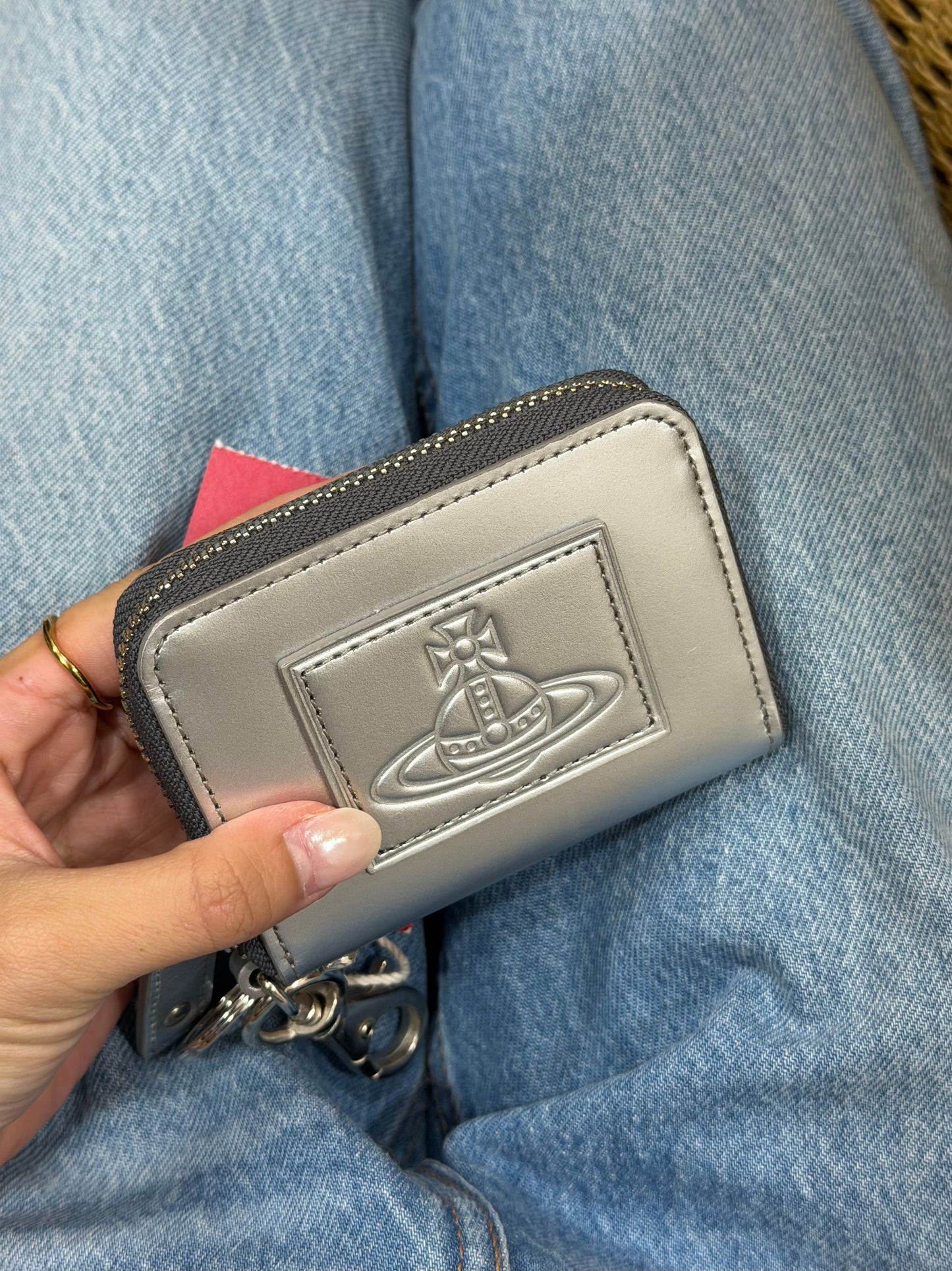Vivienne Westwood RED LABEL 最新霧面壓紋 Coin Purse with Keychain [日本限定已停產成絕版 最後現貨完售下架!]